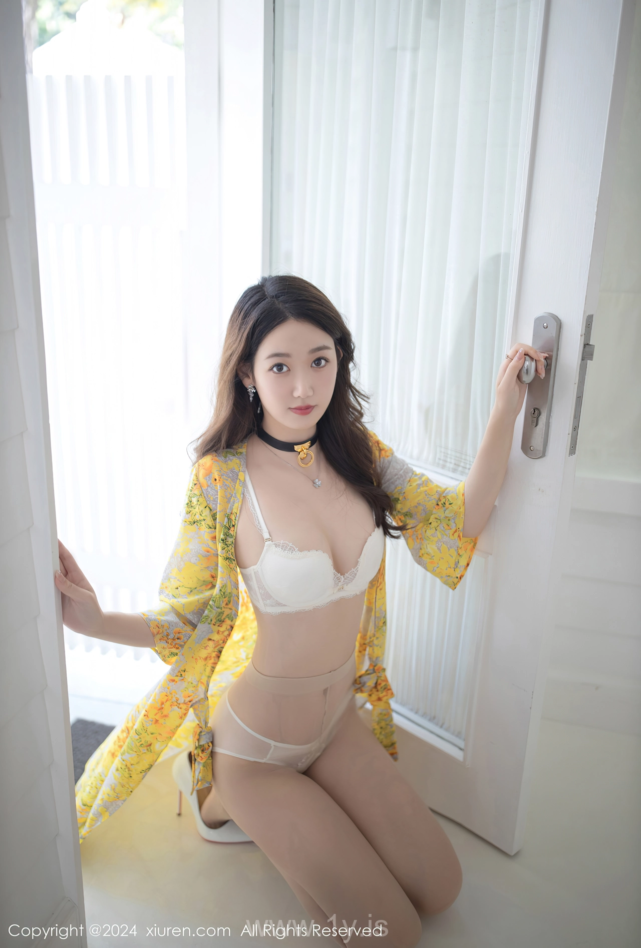 XIUREN(秀人网) No.8001 Graceful & Extraordinary Chinese Rose 唐安琪