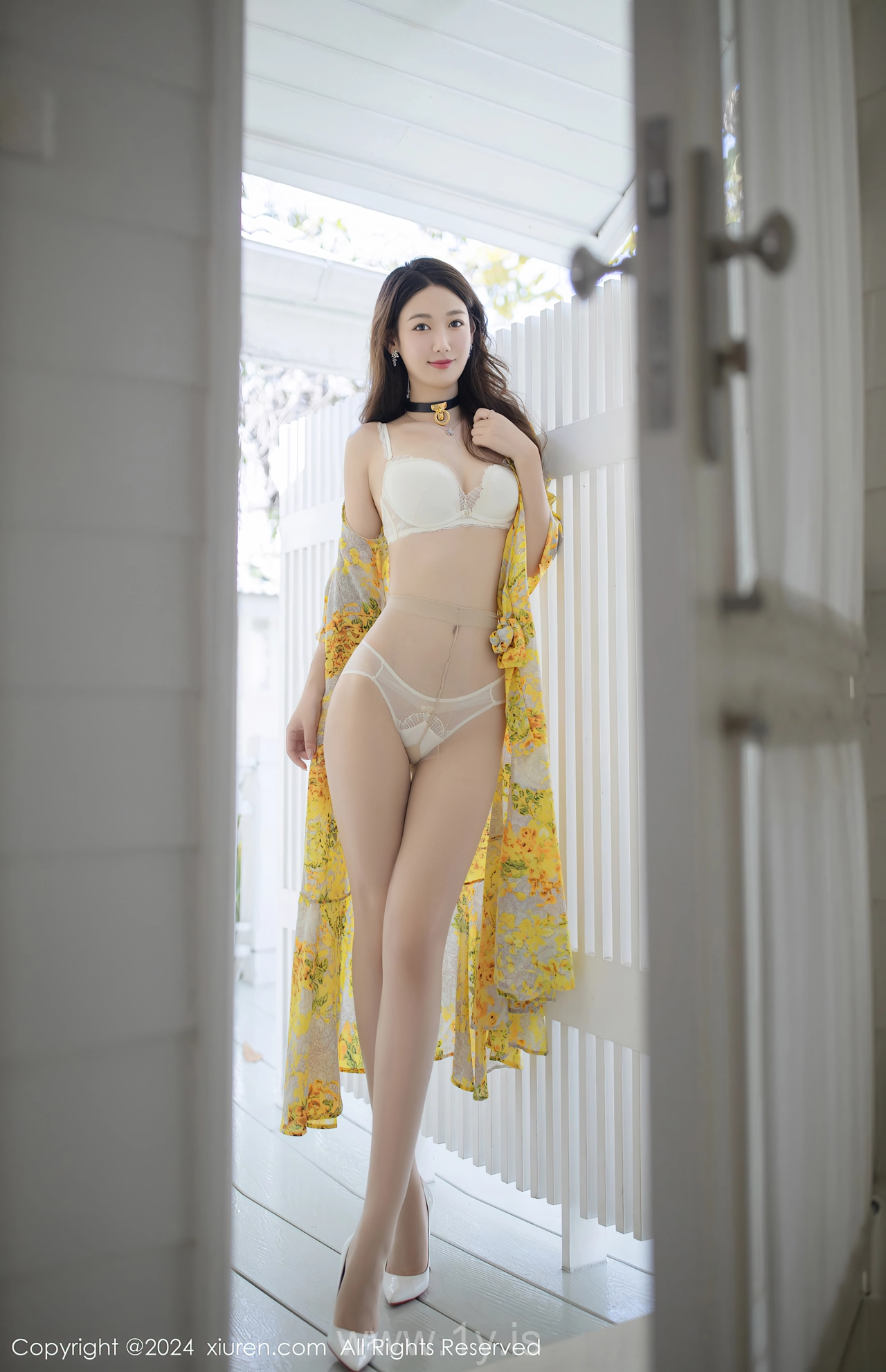 XIUREN(秀人网) No.8001 Graceful & Extraordinary Chinese Rose 唐安琪