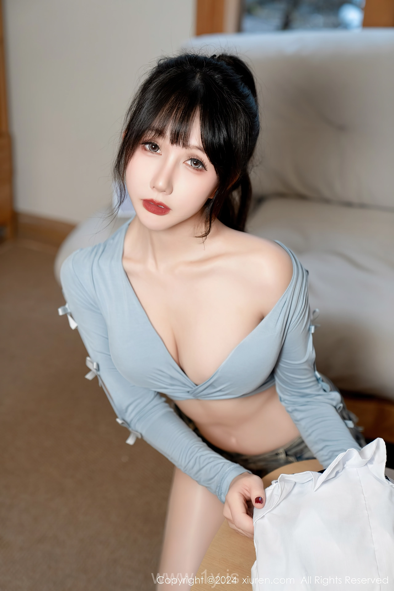 XIUREN(秀人网) No.8004 Tempting Chinese Dreamgirl 波巧酱