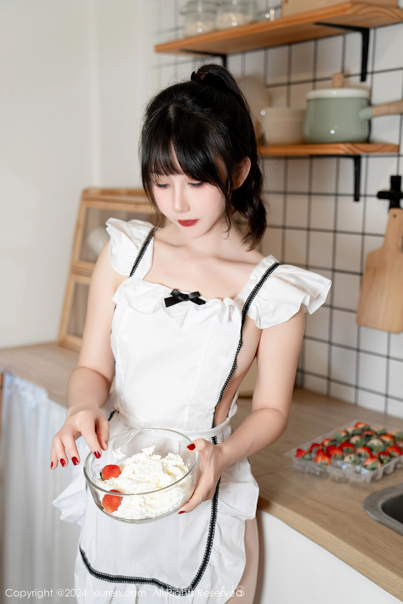 XIUREN(秀人网) No.8004 Tempting Chinese Dreamgirl 波巧酱