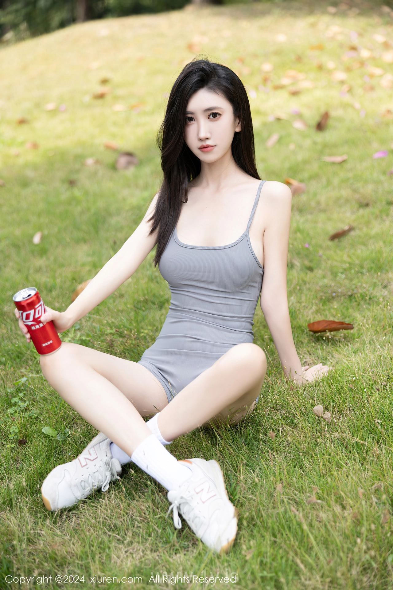 XIUREN(秀人网) No.8005 Classy Chinese Girl 章芃芃