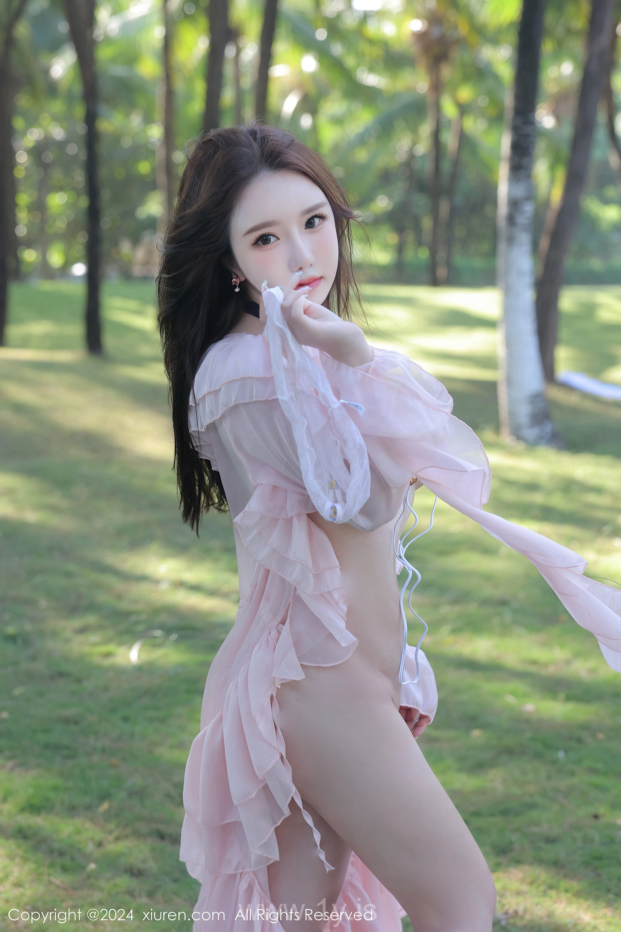 XIUREN(秀人网) No.8007 Flawless Asian Muse 小薯条nienie