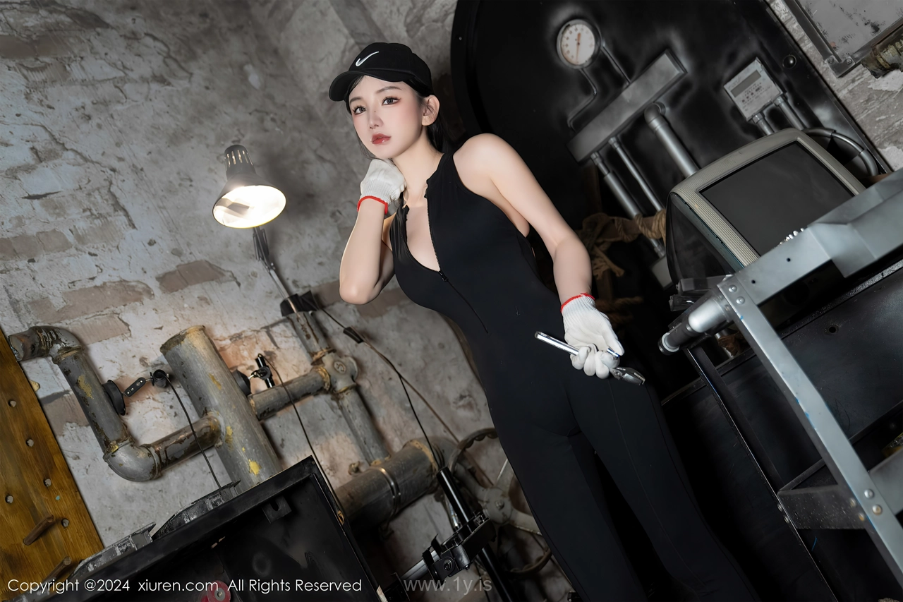 XIUREN(秀人网) No.8027 Bewitching Chinese Peri 周于希Sally