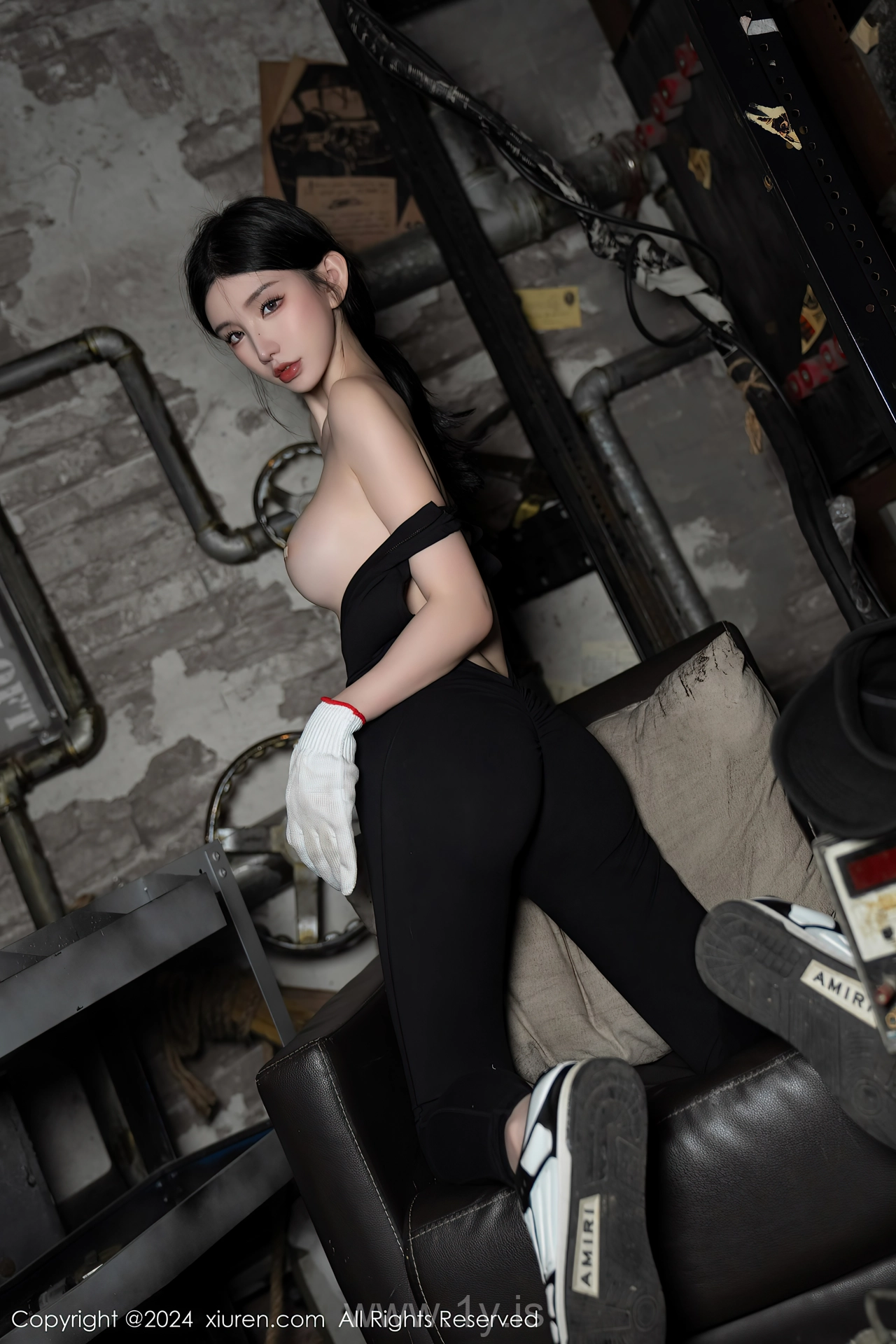 XIUREN(秀人网) No.8027 Bewitching Chinese Peri 周于希Sally