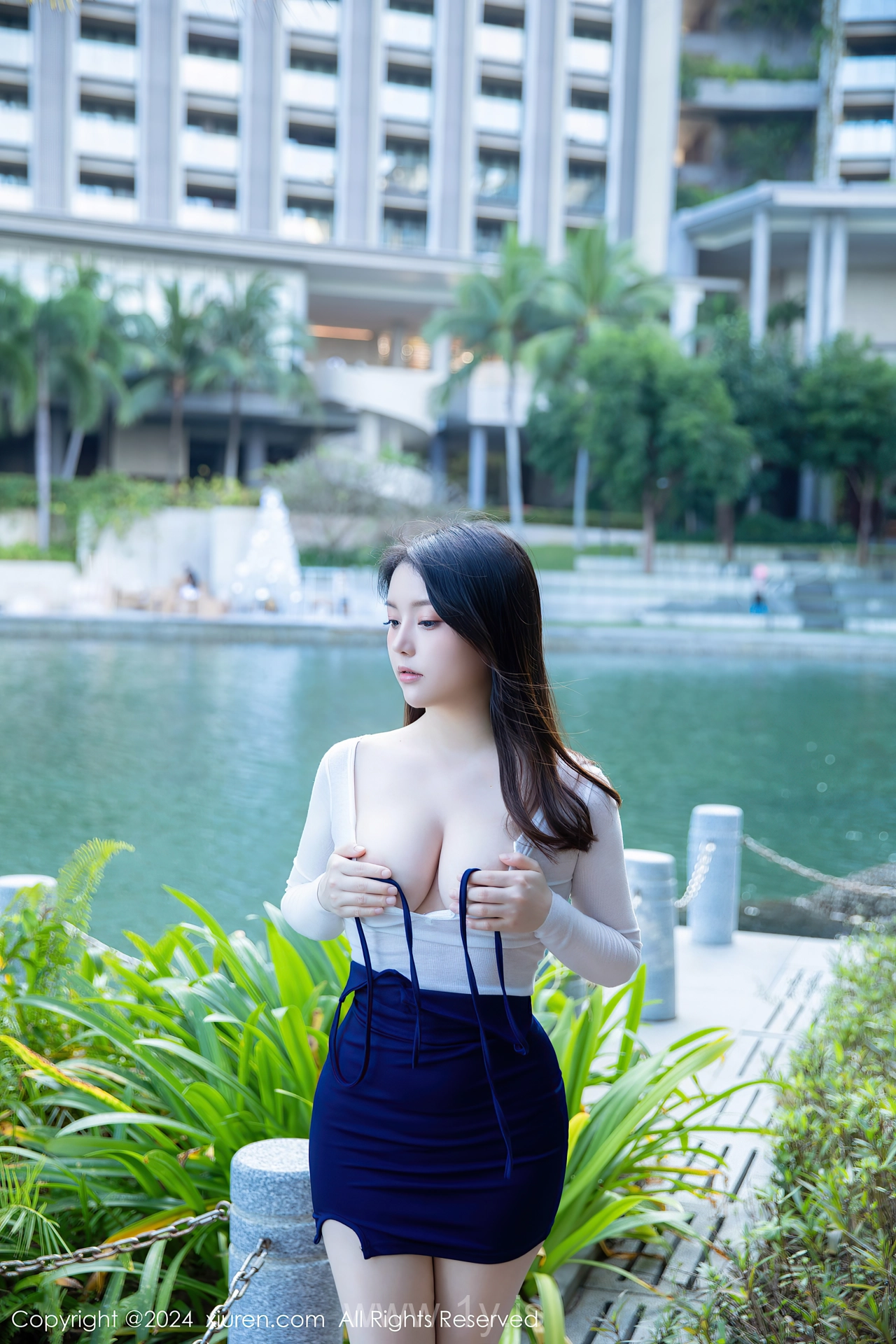 XIUREN(秀人网) No.8030 Perfect & Good-looking Asian Queen 豆瓣酱