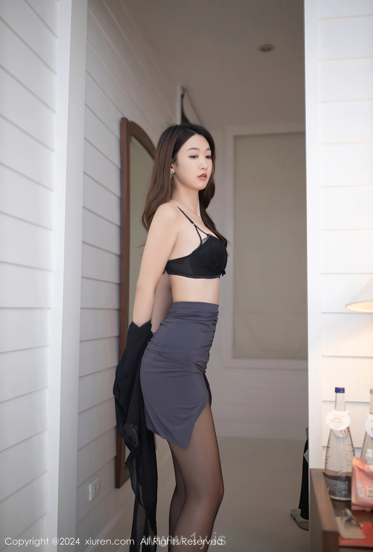 XIUREN(秀人网) No.8034 Dazzling & Slim Asian Rose 唐安琪