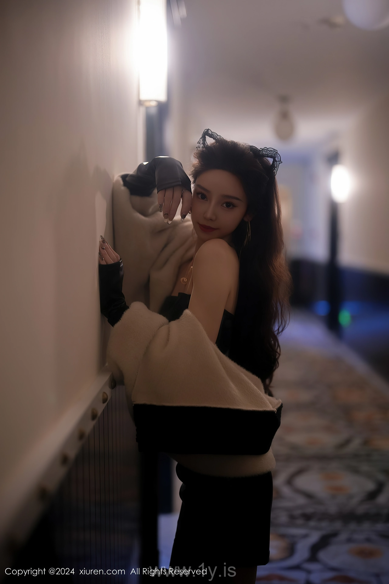 XIUREN(秀人网) No.8049 Angelic & Mesmerizing Asian Enchantress 苏曼兮