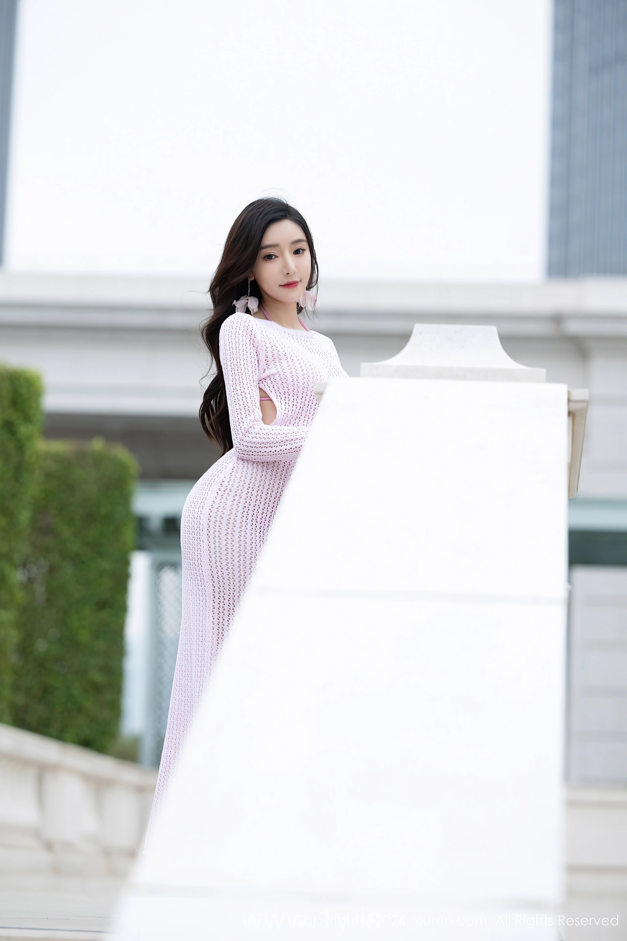 XIUREN(秀人网) No.8055 Refined Asian Cutie 王馨瑶yanni