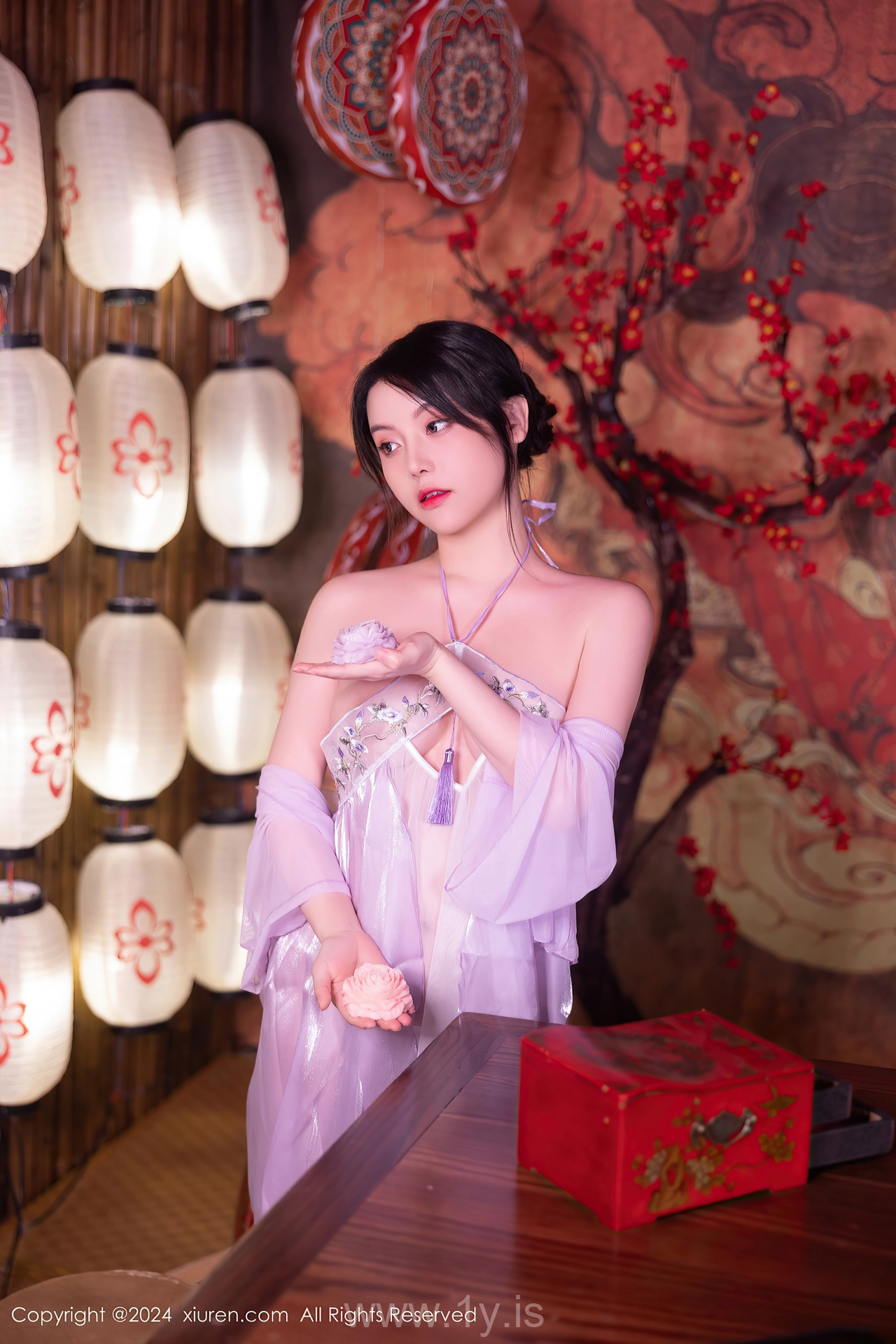 XIUREN(秀人网) No.8059 Exquisite Chinese Nymph 豆瓣酱