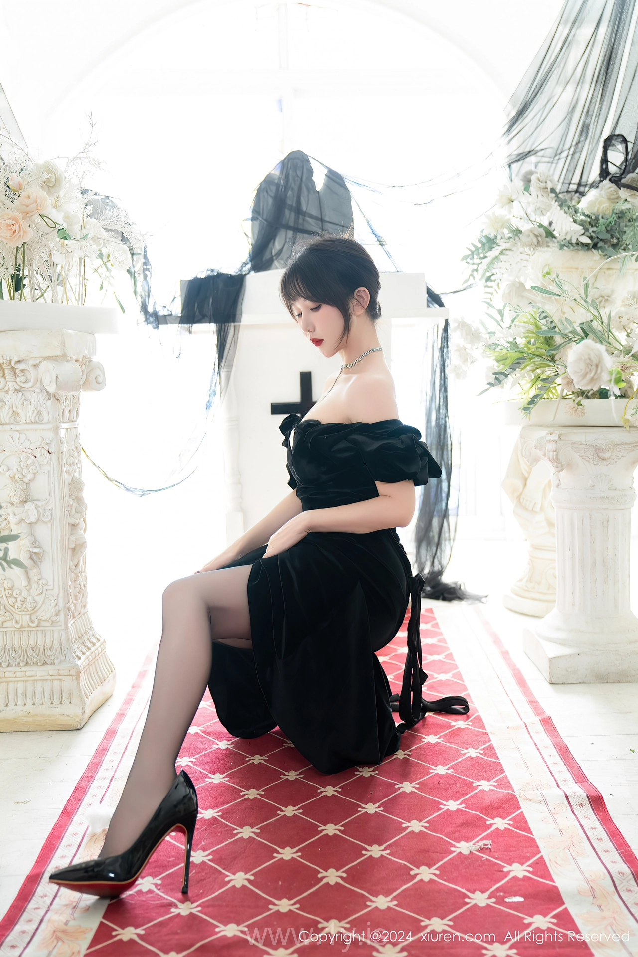 XIUREN(秀人网) No.8070 Breathtaking Asian Jade 波巧酱