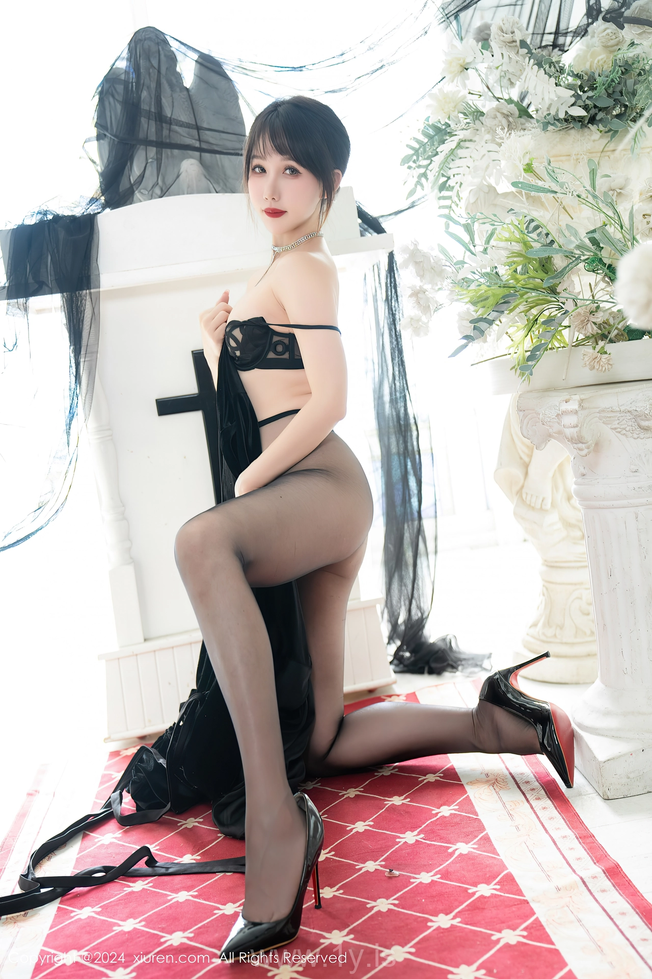 XIUREN(秀人网) No.8070 Breathtaking Asian Jade 波巧酱