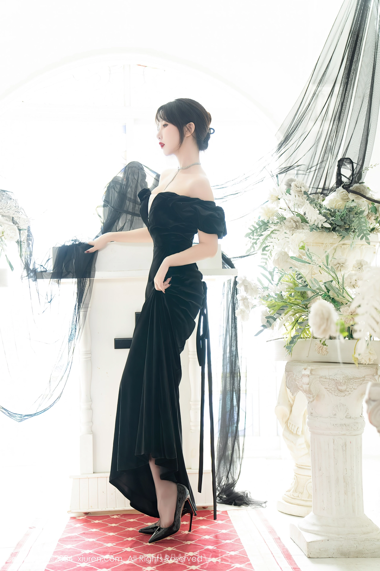 XIUREN(秀人网) No.8070 Breathtaking Asian Jade 波巧酱