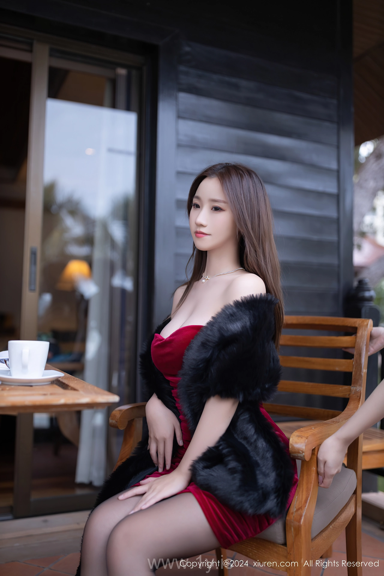 XIUREN(秀人网) No.8077 Gorgeous Chinese Hottie 杏子Yada