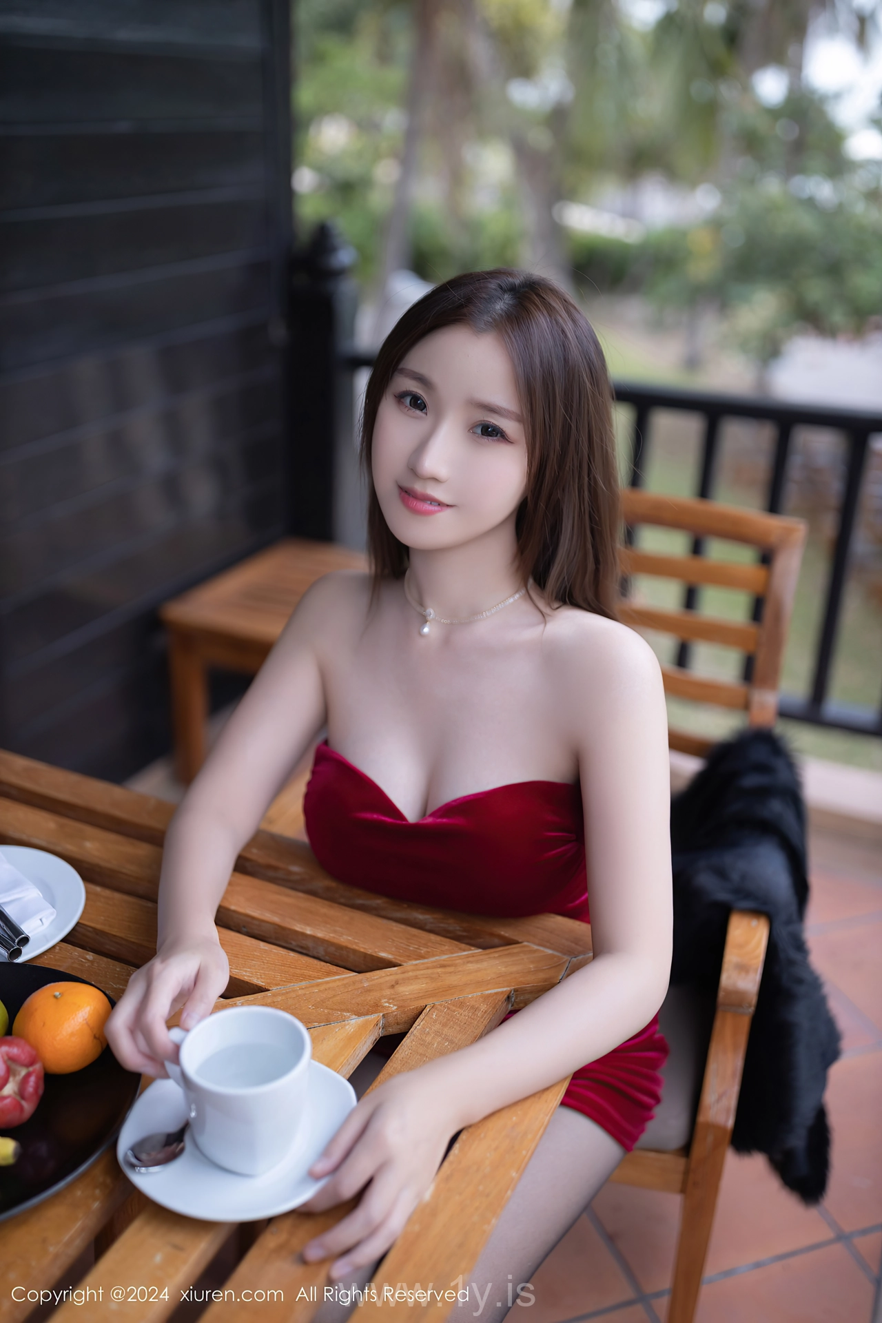 XIUREN(秀人网) No.8077 Gorgeous Chinese Hottie 杏子Yada