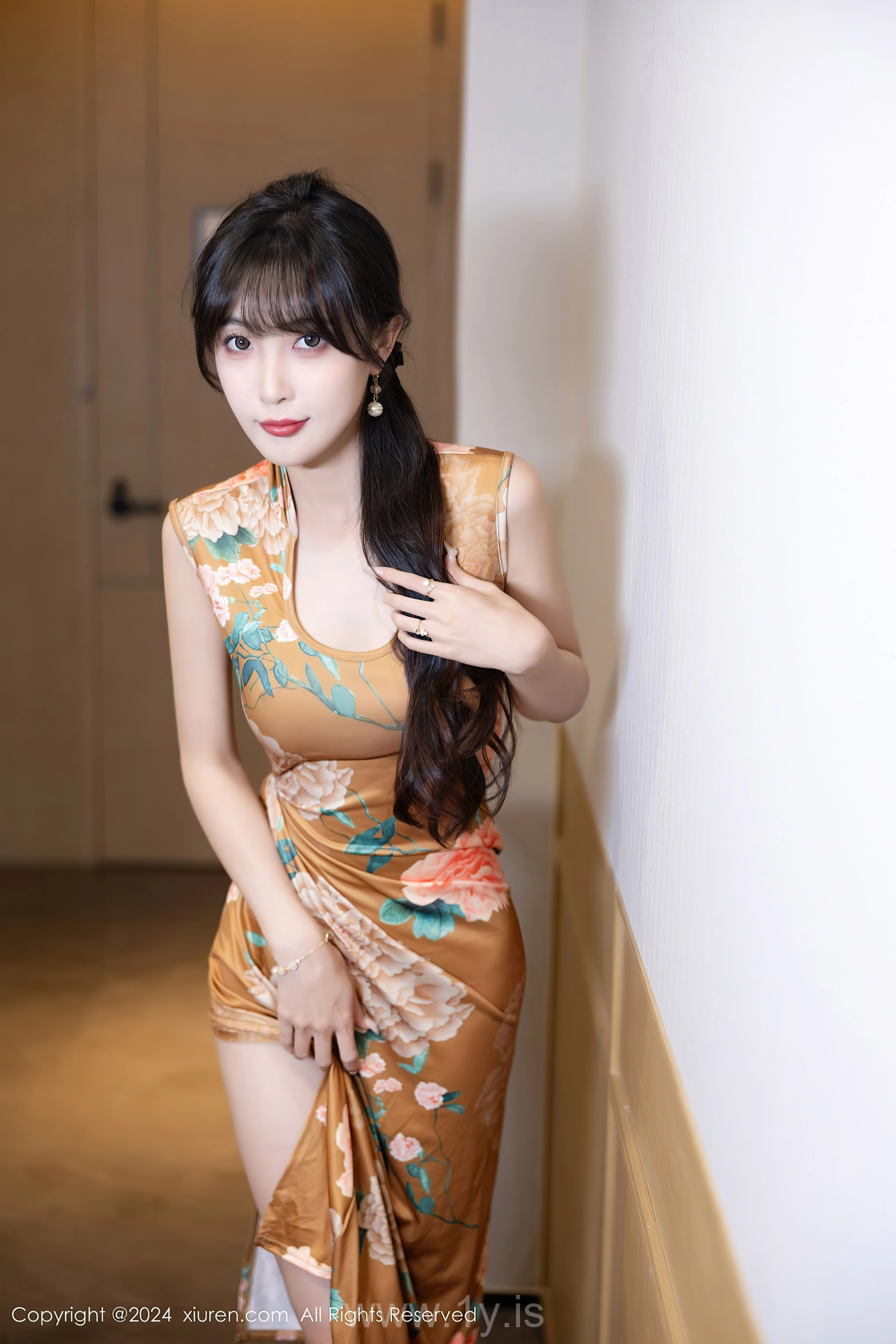 XIUREN(秀人网) No.8084 Pretty Chinese Fox 林星阑