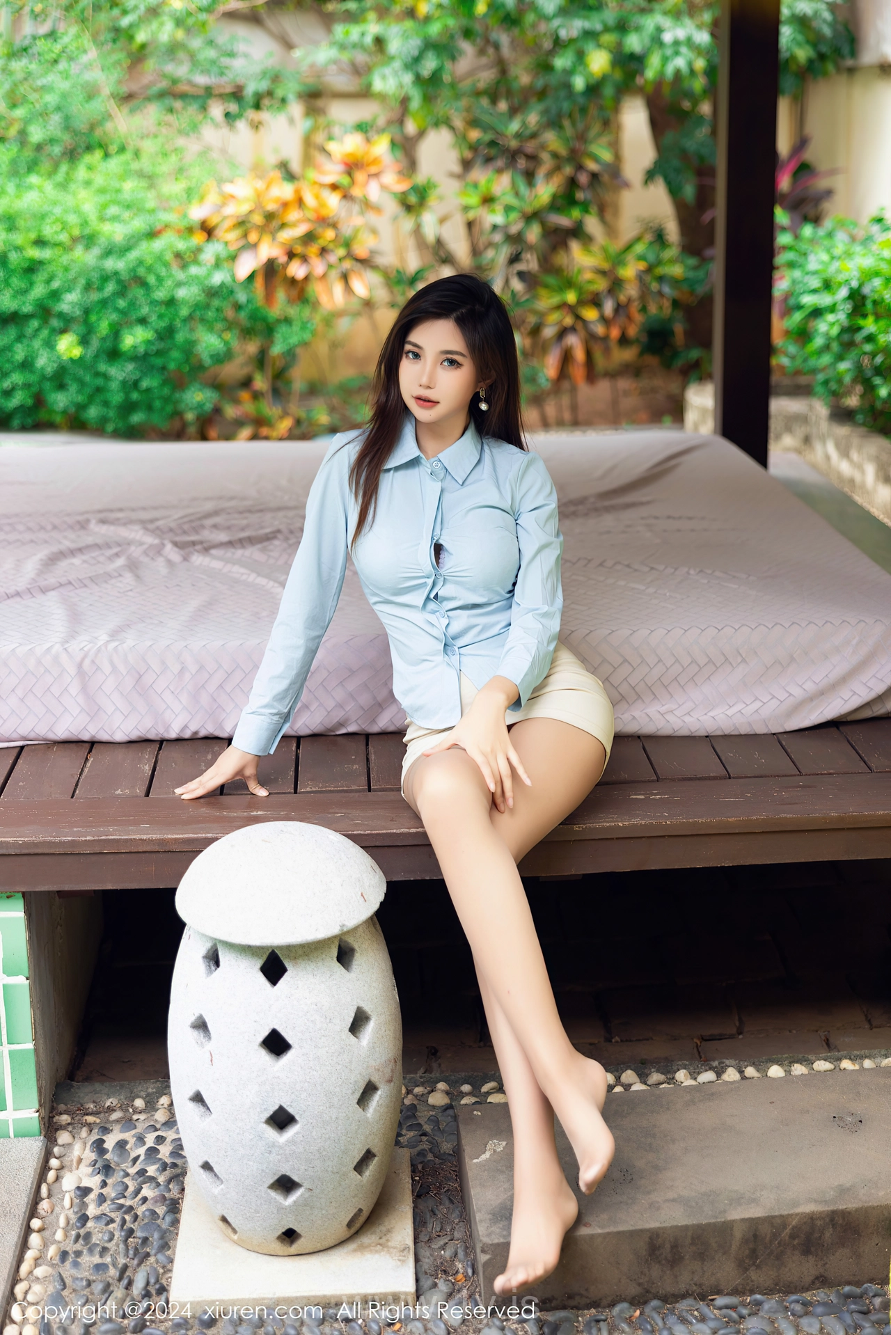 XIUREN(秀人网) No.8094 Mesmerizing & Extraordinary Asian Hottie 绮里嘉ula