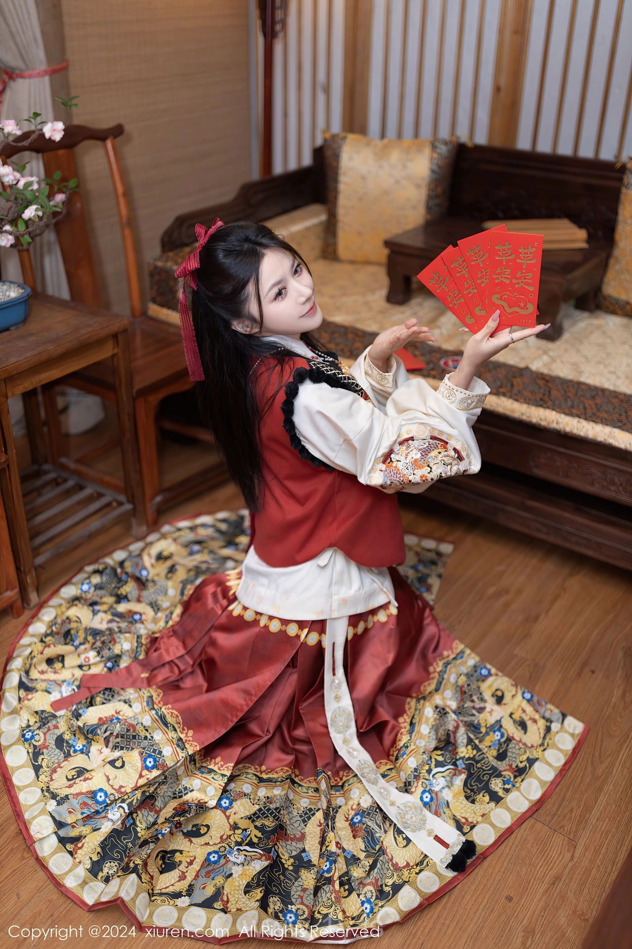 XIUREN(秀人网) No.8095 Bewitching Asian Beauty 鱼子酱Fish