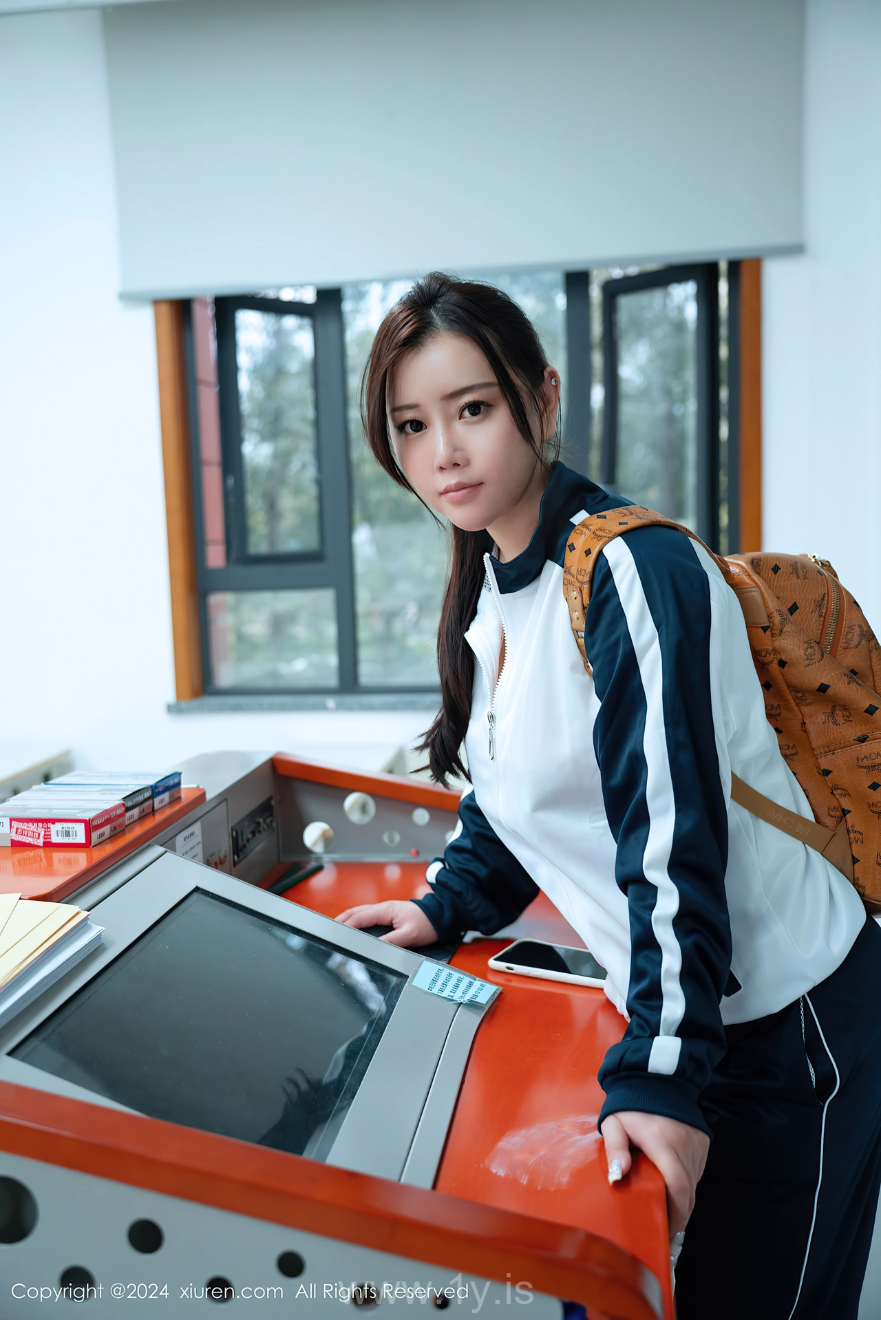 XIUREN(秀人网) No.8122 Delicate Chinese Homebody Girl 王婉悠Queen