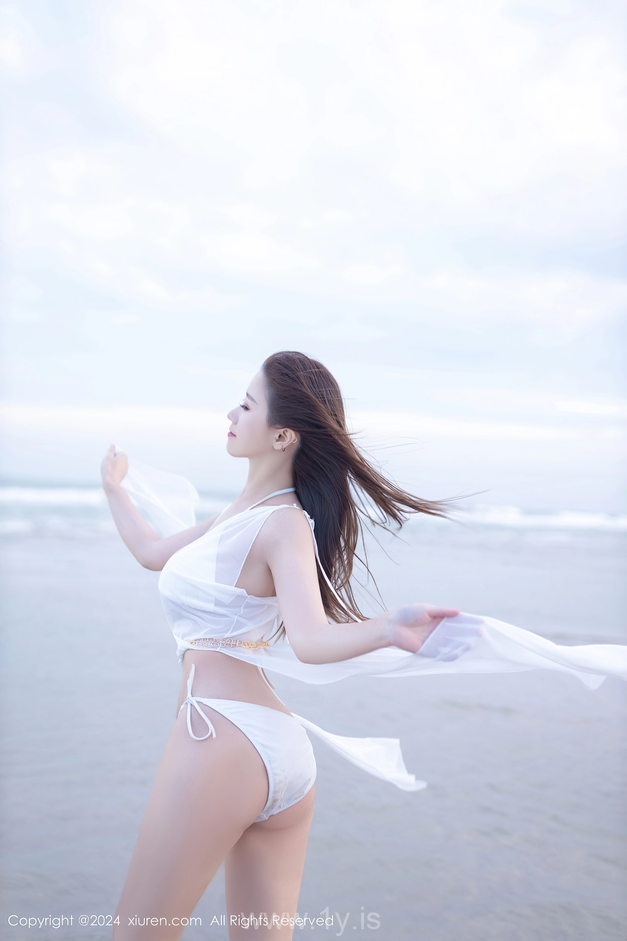 XIUREN(秀人网) No.8123 Nice-looking & Irresistible Chinese Seductress 杏子Yada