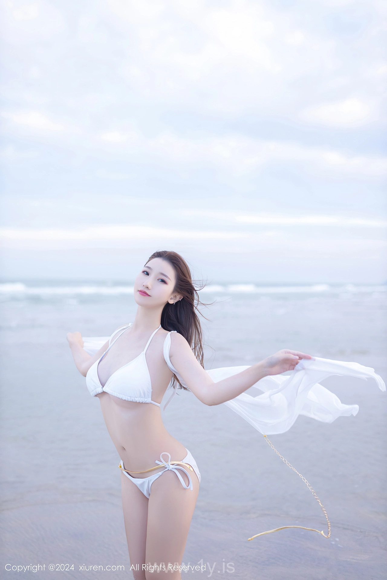 XIUREN(秀人网) No.8123 Nice-looking & Irresistible Chinese Seductress 杏子Yada