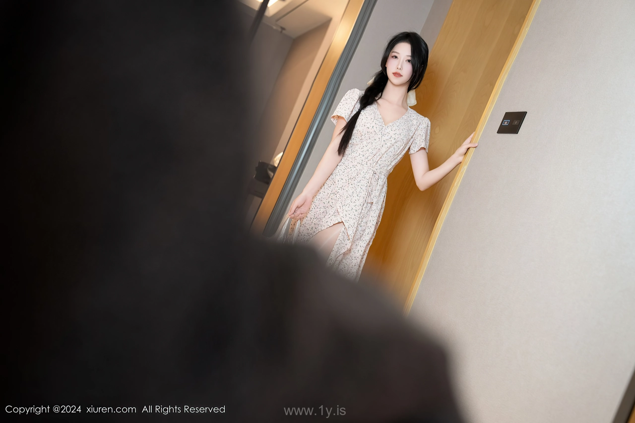 XIUREN(秀人网) No.8130 Slender Asian Starlet 利世