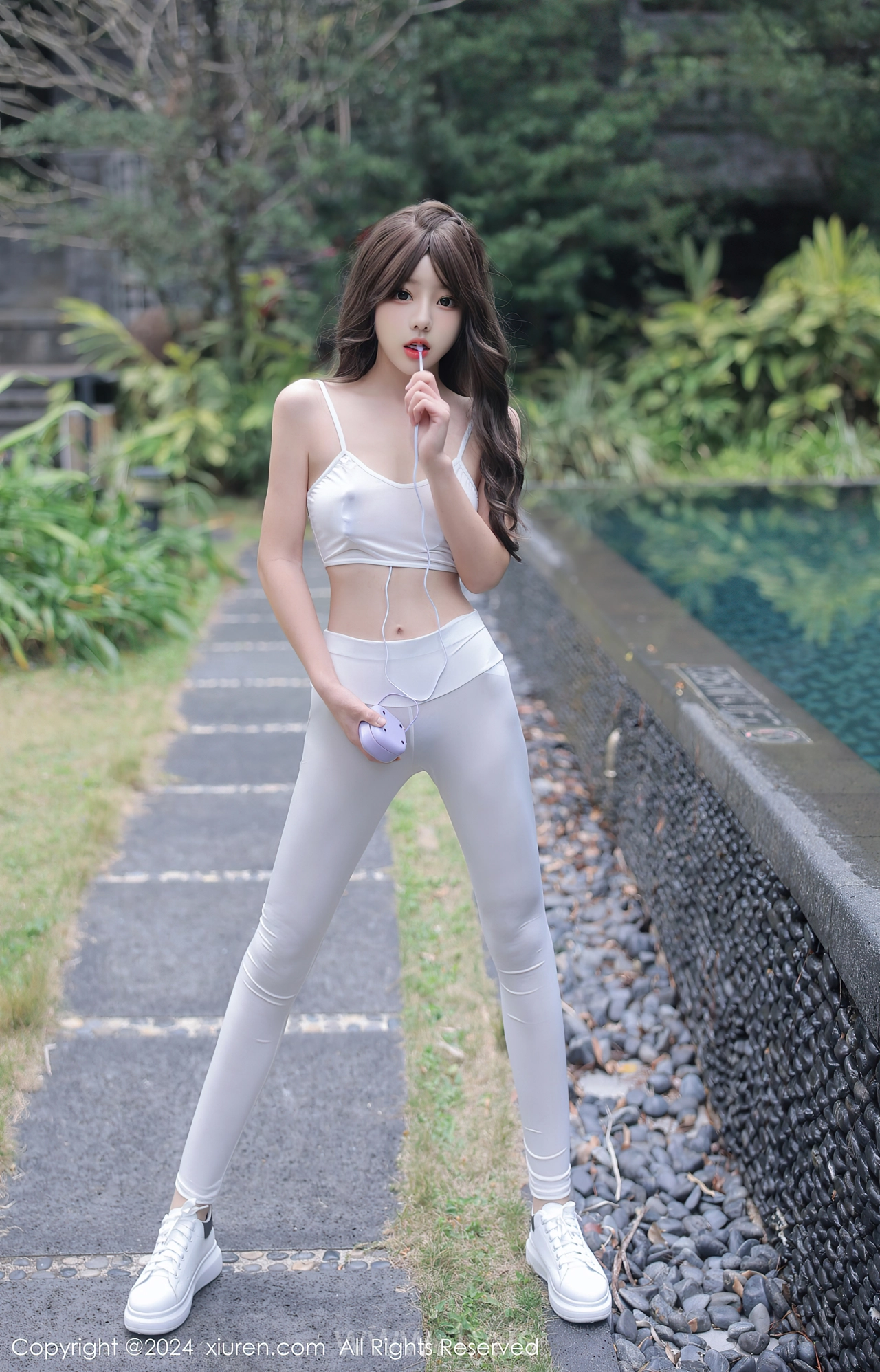 XIUREN(秀人网) No.8132 Vivacious & Radiant Asian Mature Princess 桃妖夭