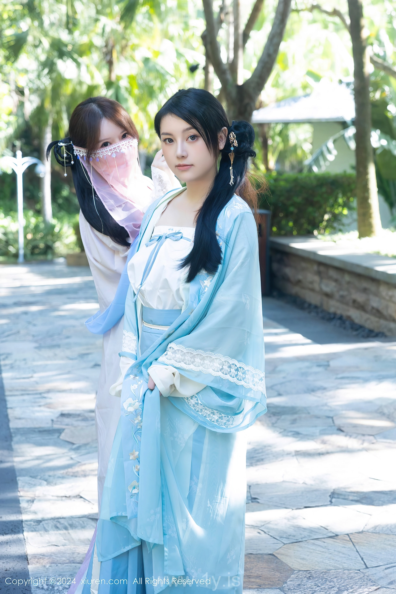 XIUREN(秀人网) No.8137 Chic Asian Girl 模特合集