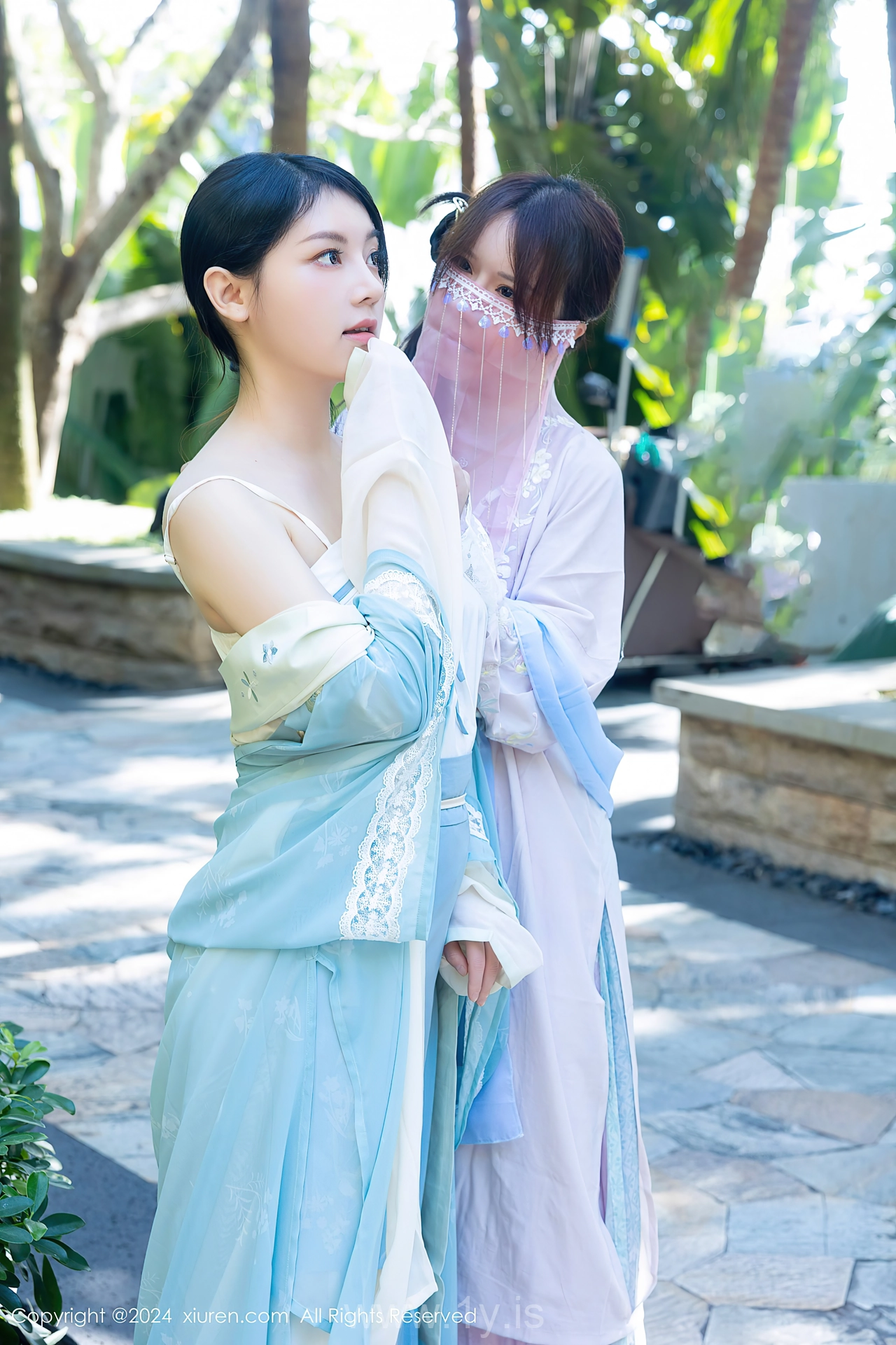 XIUREN(秀人网) No.8137 Chic Asian Girl 模特合集