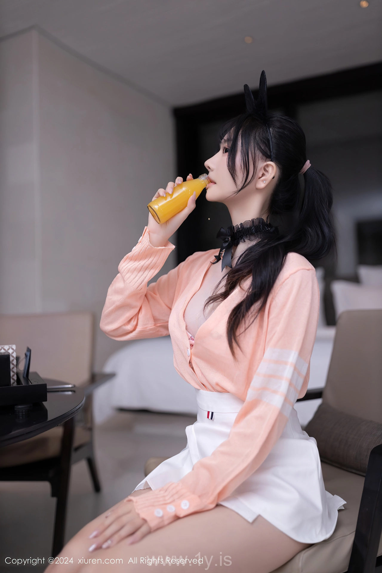 XIUREN(秀人网) No.8138 Delightful & Adorable Chinese Siren 幼幼