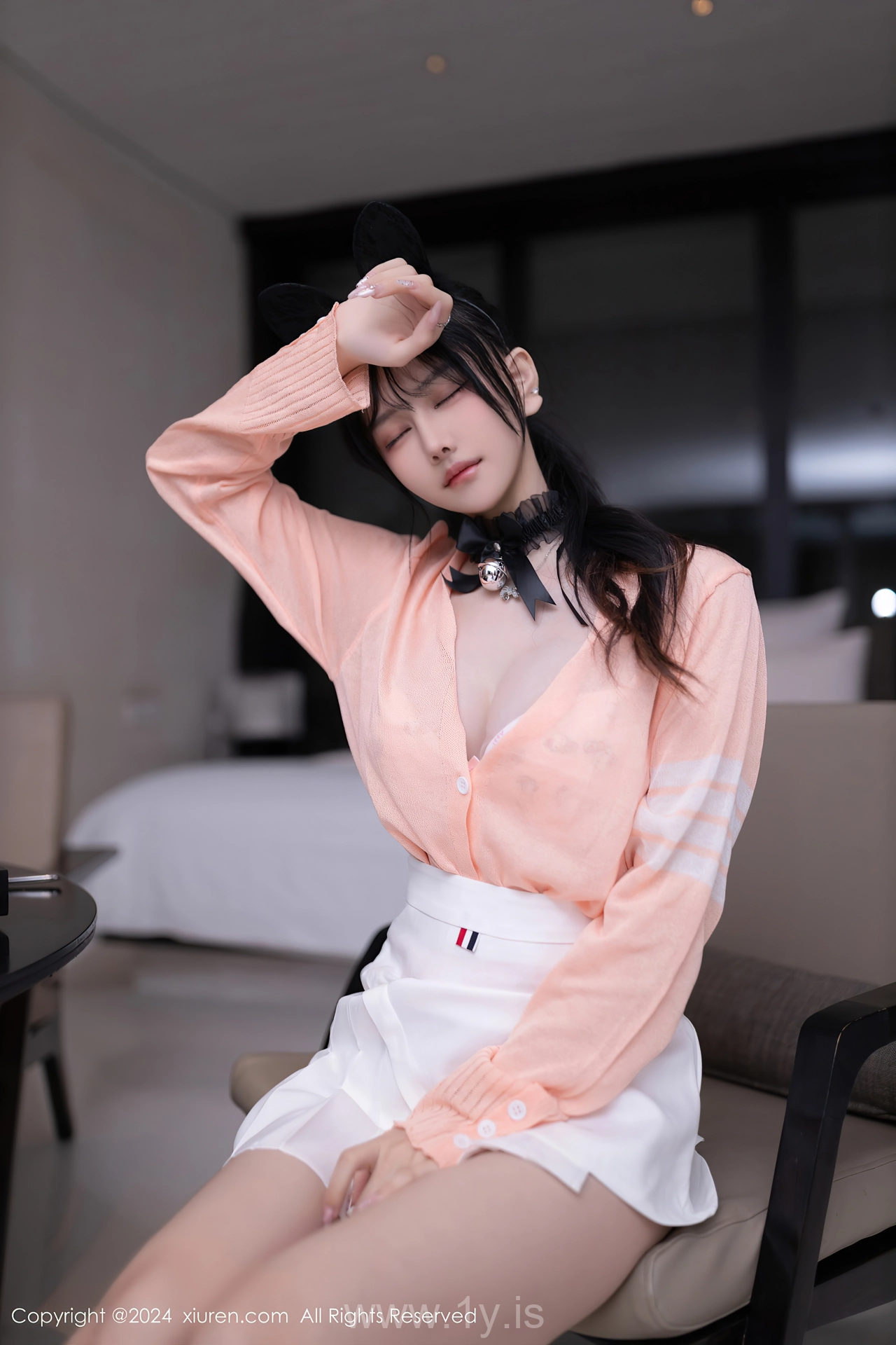 XIUREN(秀人网) No.8138 Delightful & Adorable Chinese Siren 幼幼