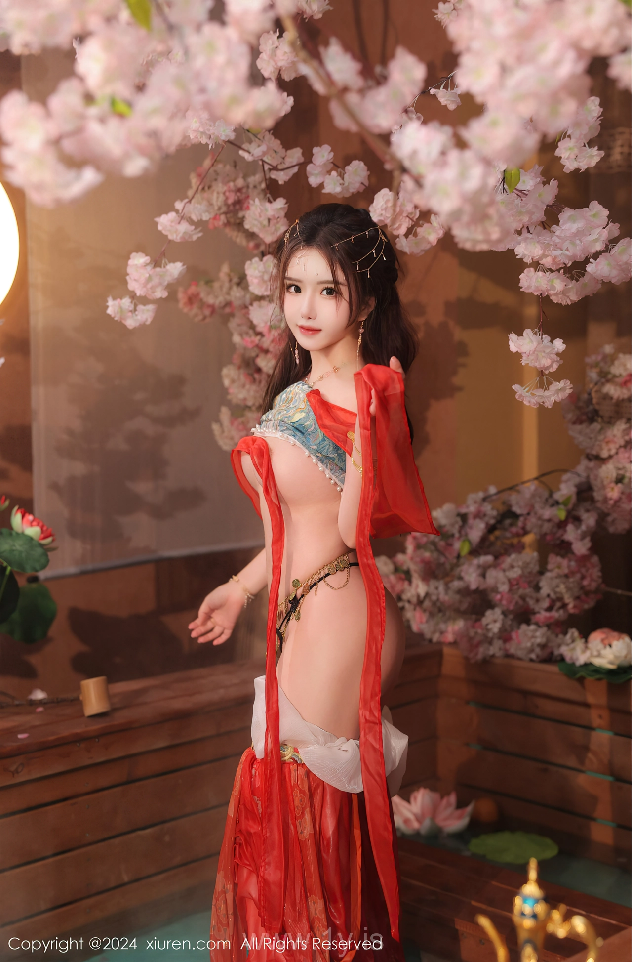 XIUREN(秀人网) No.8146 Angelic Chinese Cutie 小薯条nienie