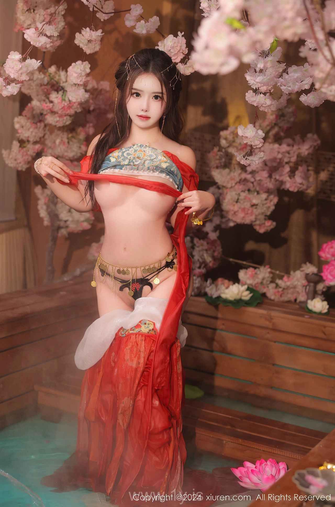 XIUREN(秀人网) No.8146 Angelic Chinese Cutie 小薯条nienie