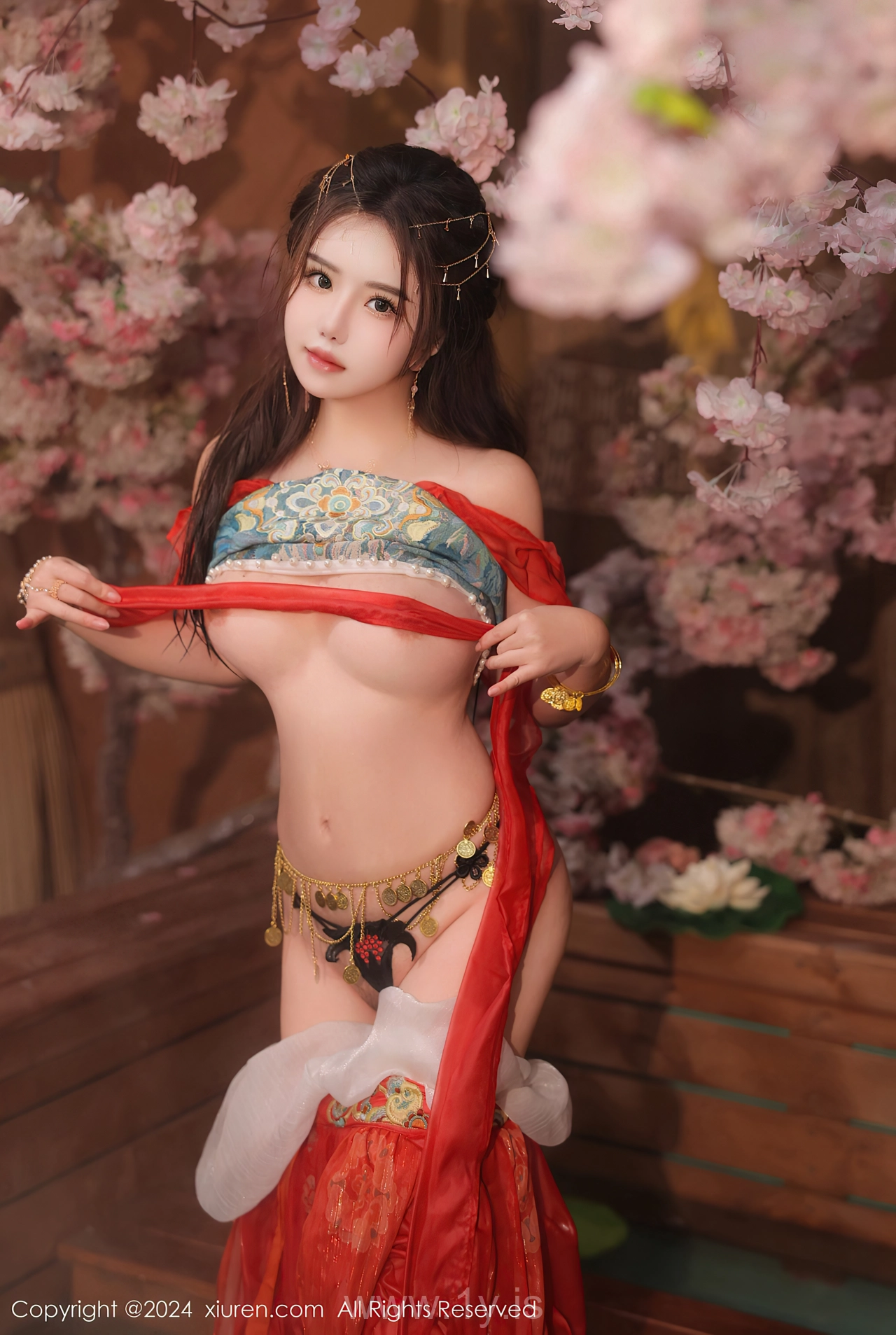 XIUREN(秀人网) No.8146 Angelic Chinese Cutie 小薯条nienie