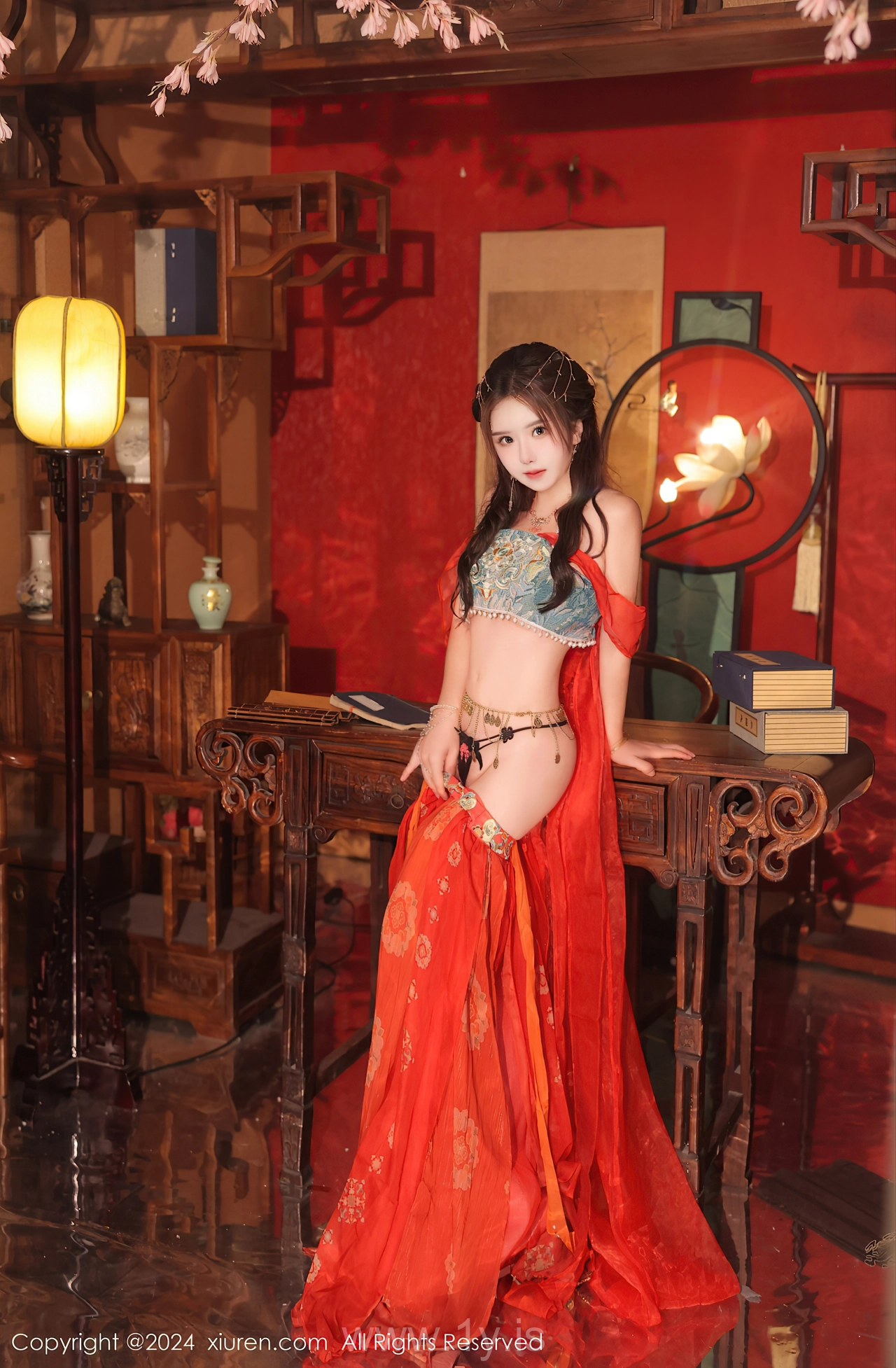 XIUREN(秀人网) No.8146 Angelic Chinese Cutie 小薯条nienie