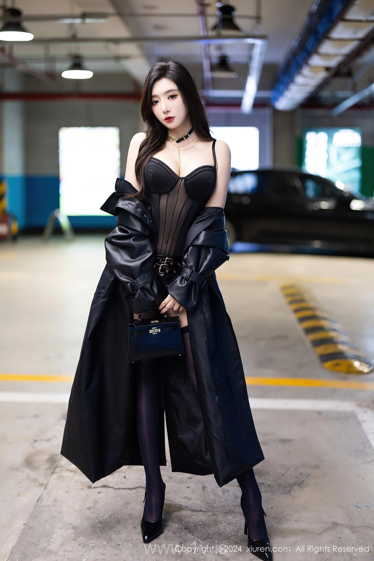 XIUREN(秀人网) No.8158 Elegant & Hot Asian Women 王馨瑶yanni