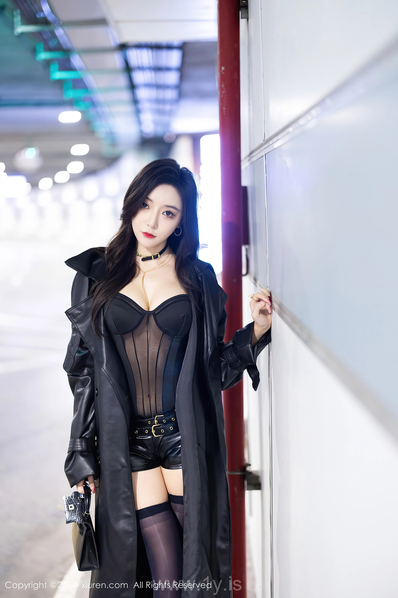 XIUREN(秀人网) No.8158 Elegant & Hot Asian Women 王馨瑶yanni