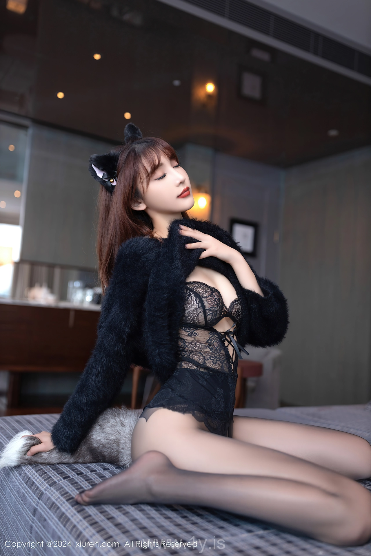 XIUREN(秀人网) No.8159 Good-looking & Ravishing Chinese Model 陆萱萱