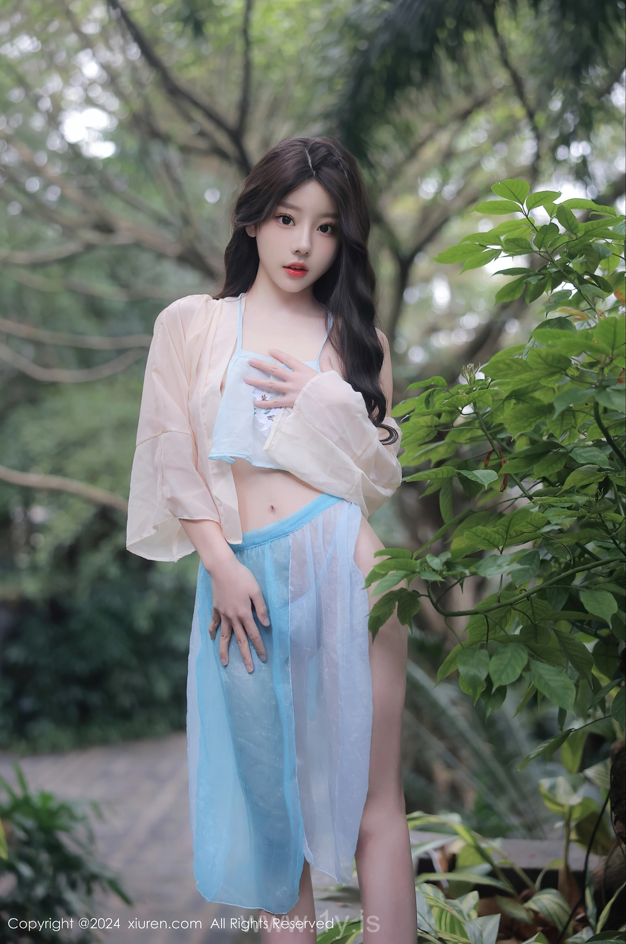 XIUREN(秀人网) No.8168 Stylish & Good-looking Asian Femme fatale 桃妖夭