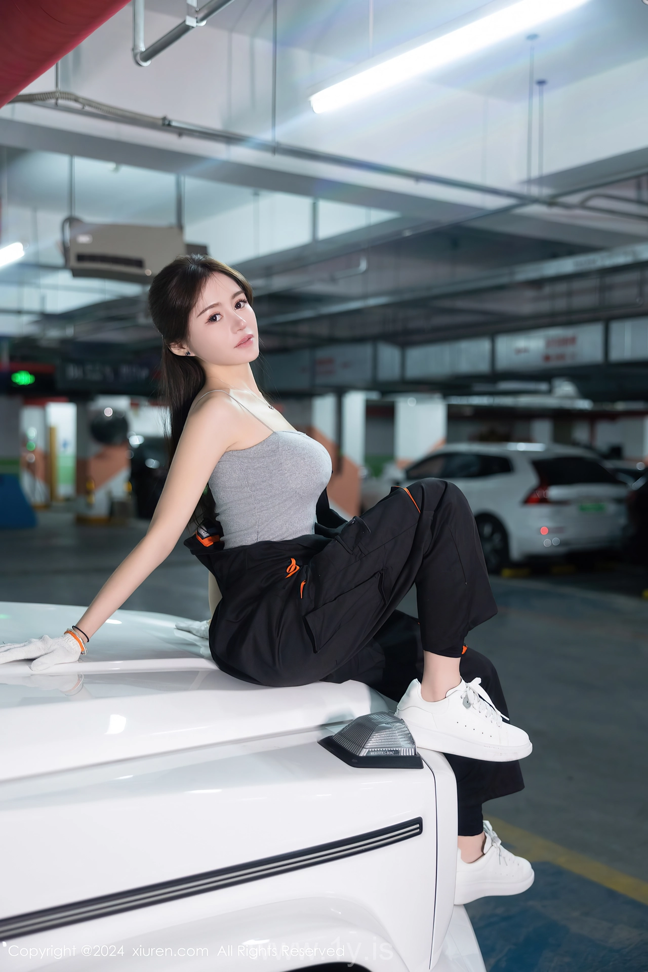 XIUREN(秀人网) No.8171 Ravishing & Sultry Asian Siren 林幼一