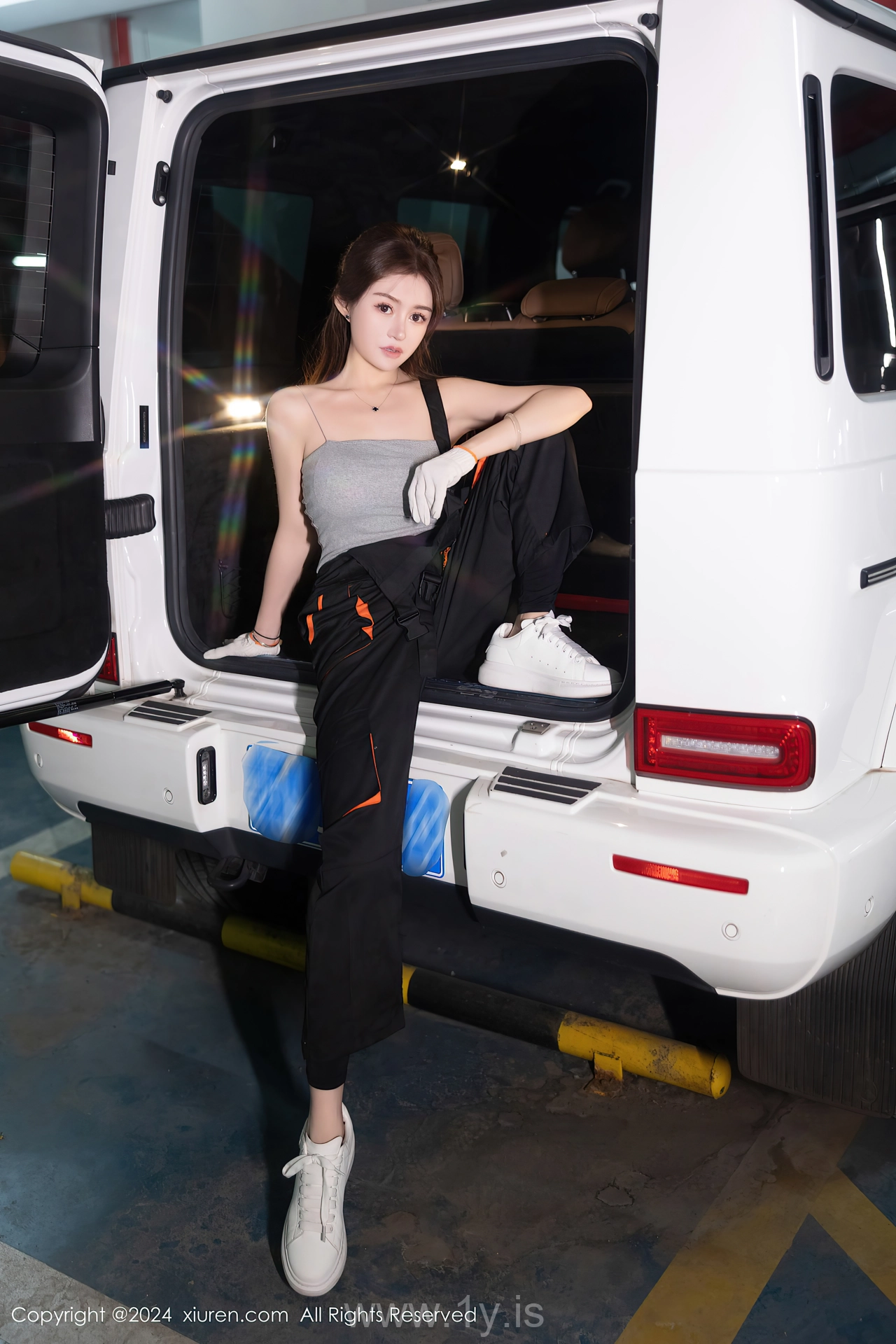 XIUREN(秀人网) No.8171 Ravishing & Sultry Asian Siren 林幼一