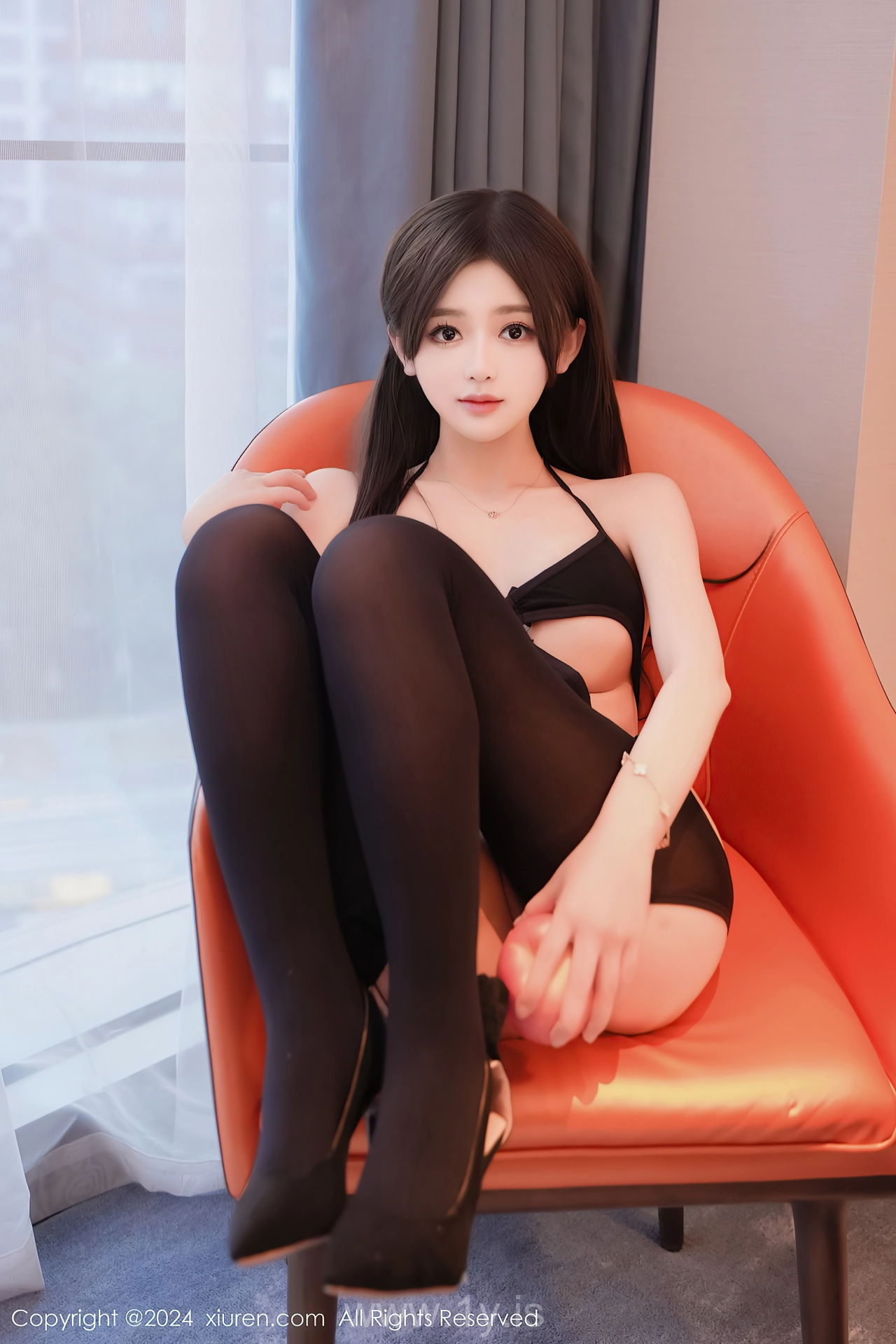 XIUREN(秀人网) No.8172 Good-looking Asian Belle 奶茶味的包子