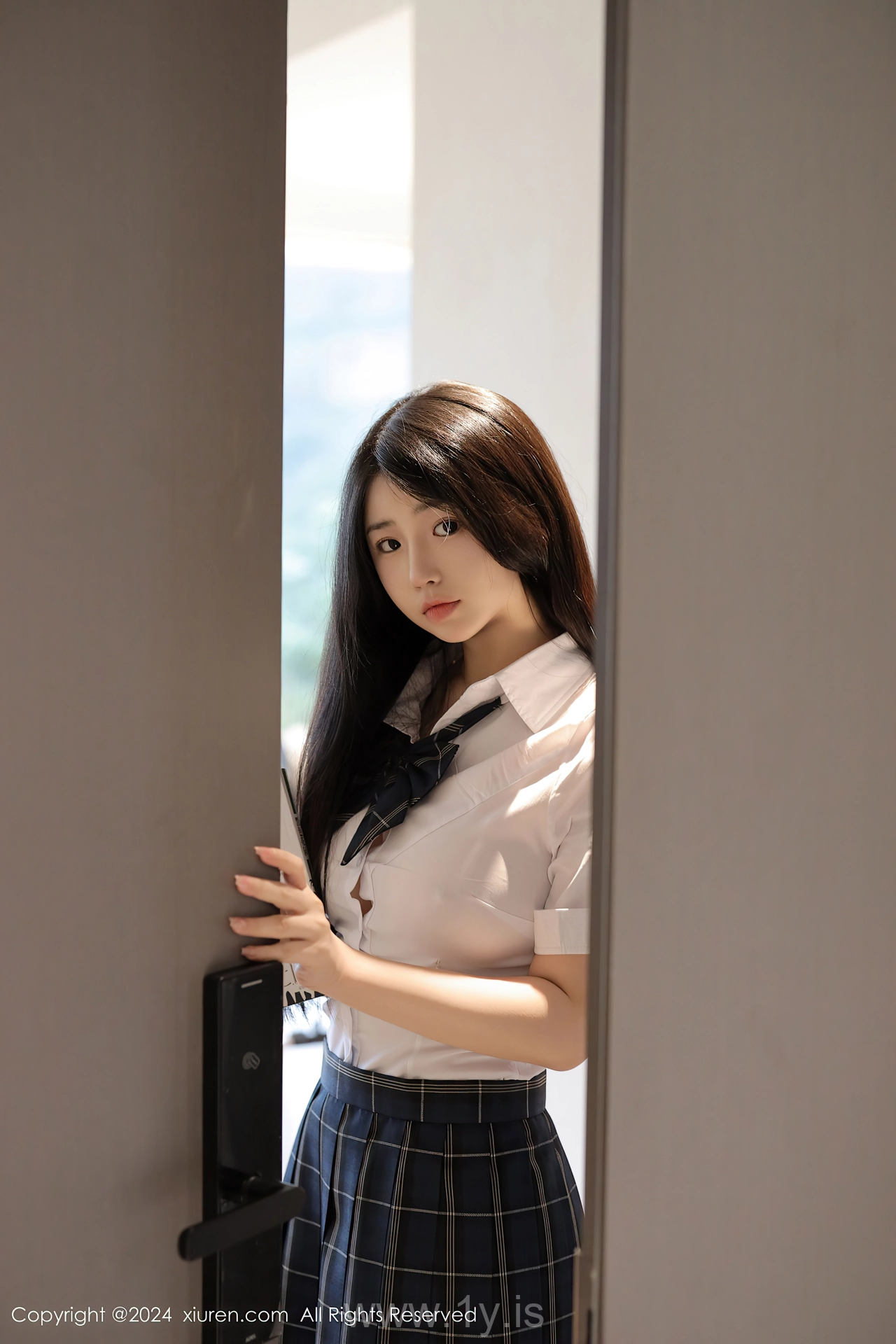 XIUREN(秀人网) No.8173 Radiant Chinese Cutie 陈小花