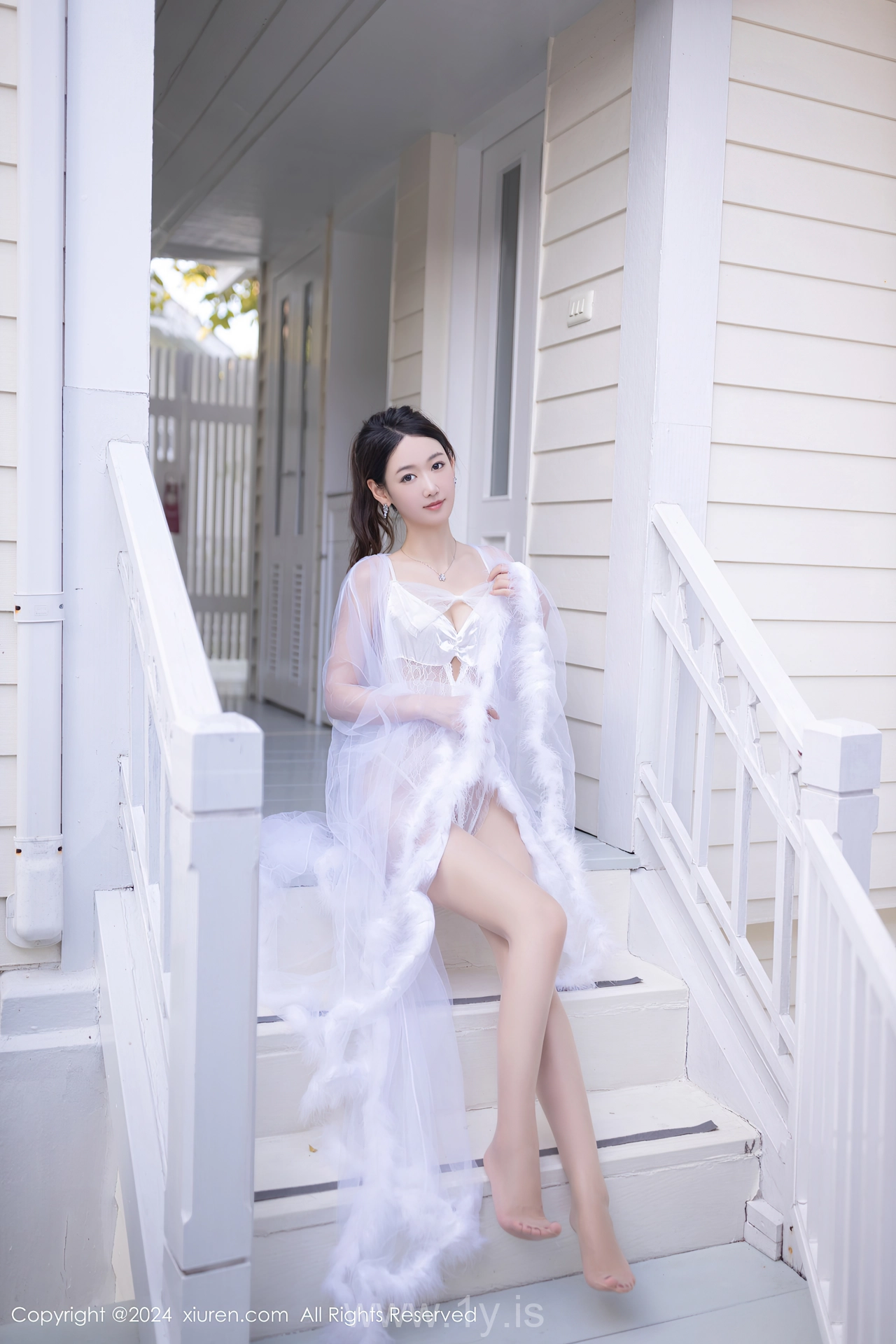 XIUREN(秀人网) No.8174 Appealing Asian Angel 唐安琪