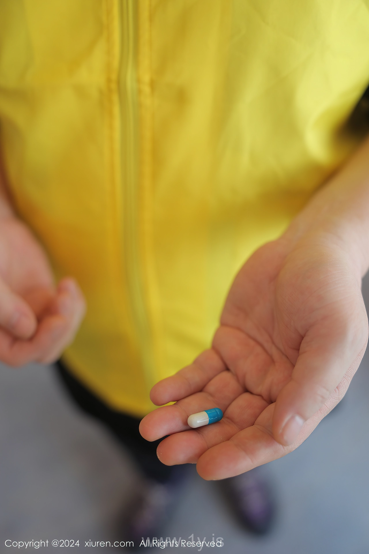 XIUREN(秀人网) No.8181 Charismatic & Delicate Chinese Sweetheart 小薯条nienie