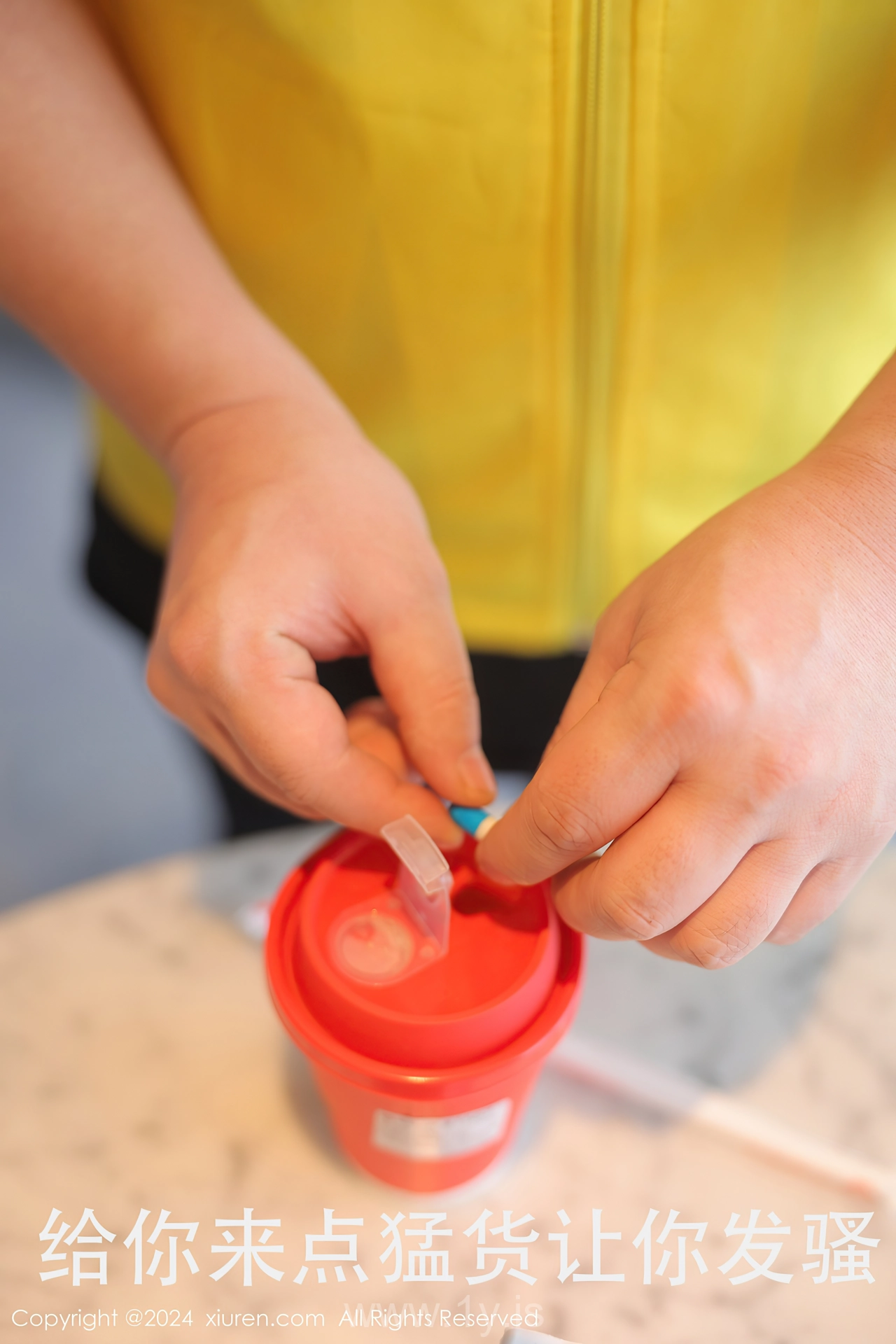 XIUREN(秀人网) No.8181 Charismatic & Delicate Chinese Sweetheart 小薯条nienie