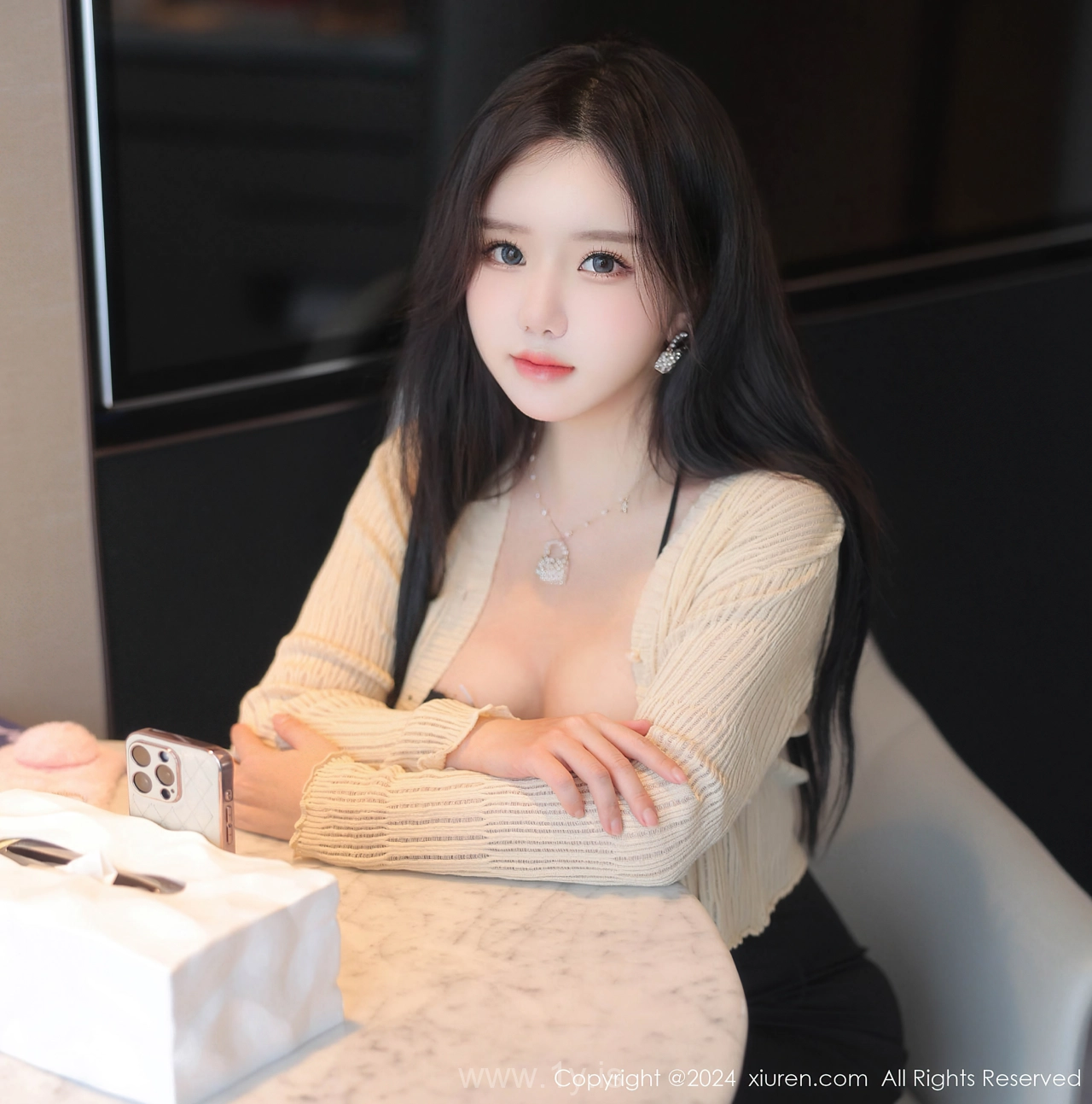 XIUREN(秀人网) No.8181 Charismatic & Delicate Chinese Sweetheart 小薯条nienie