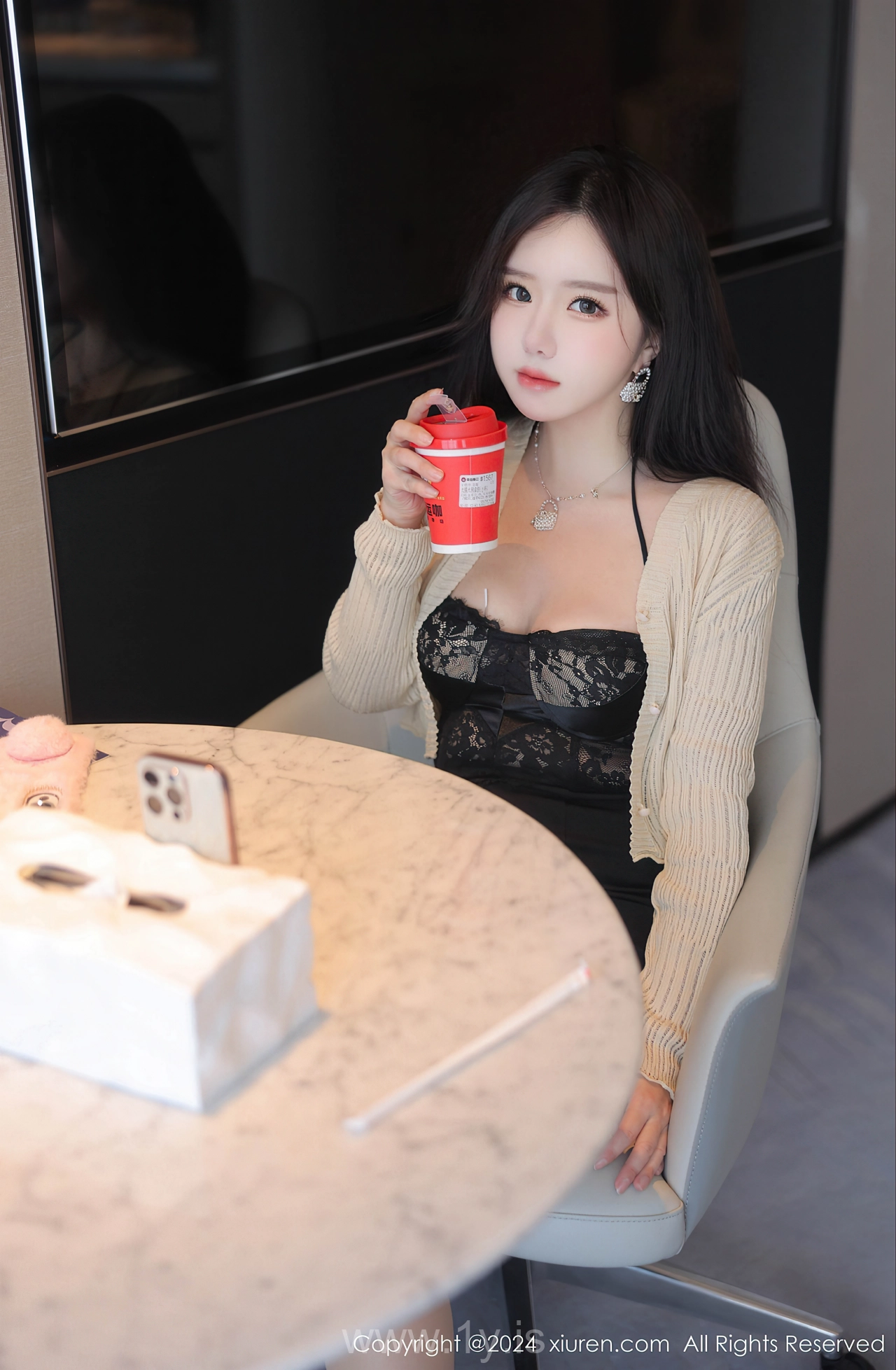 XIUREN(秀人网) No.8181 Charismatic & Delicate Chinese Sweetheart 小薯条nienie