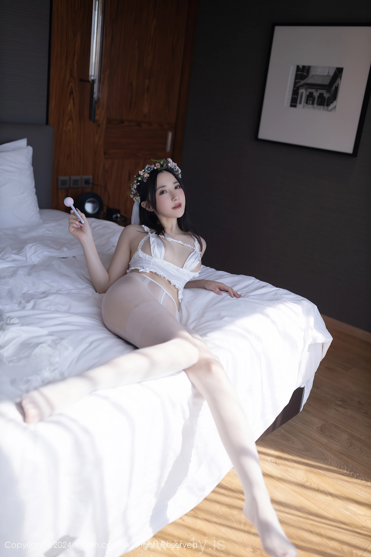 XIUREN(秀人网) No.8201 Hot Chinese Cutie 鱼子酱Fish