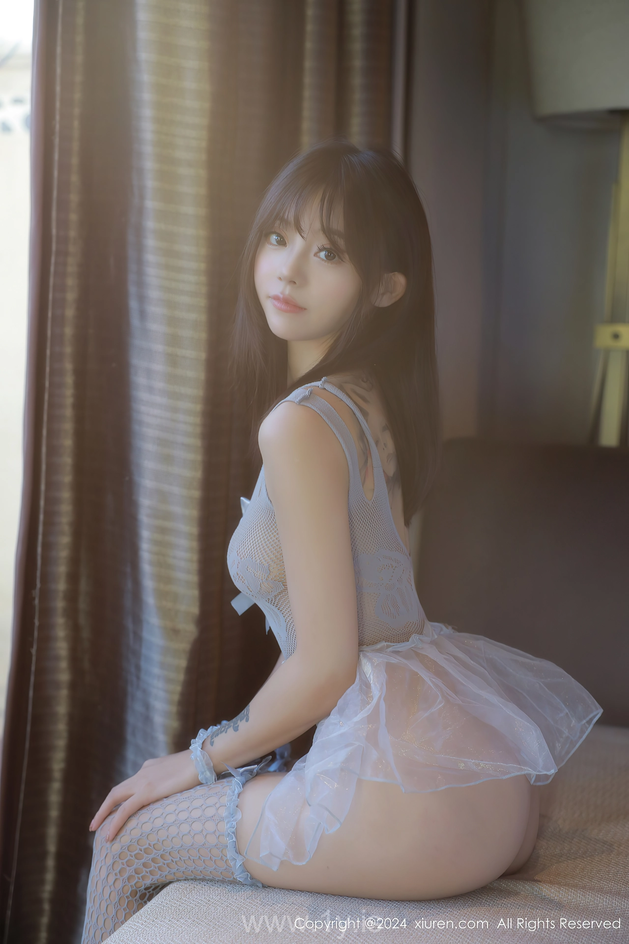 XIUREN(秀人网) No.8214 Gorgeous & Hot Asian Rara Avis 佘贝拉Bella