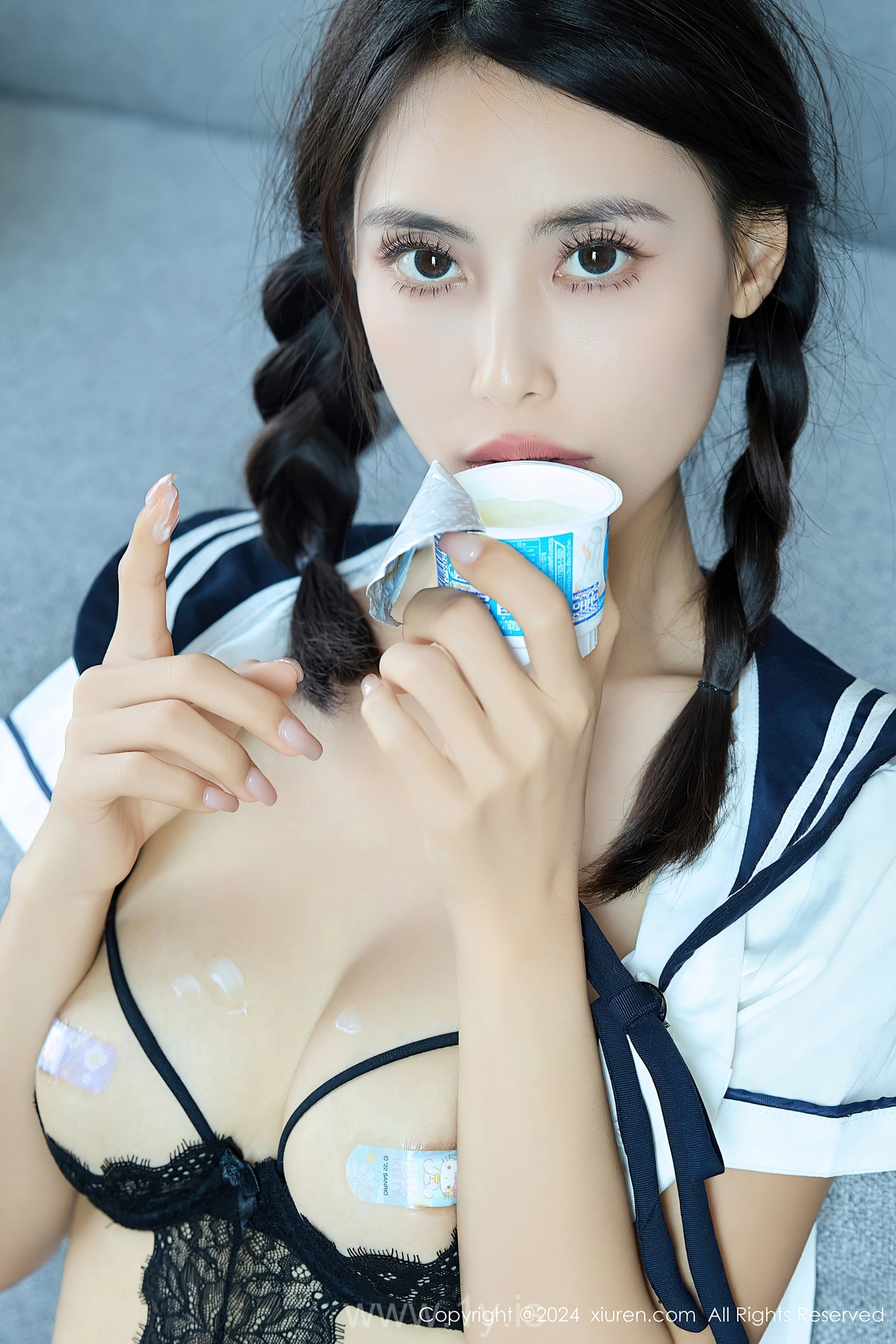 XIUREN(秀人网) No.8216 Sultry Asian Homebody Girl lingyu69